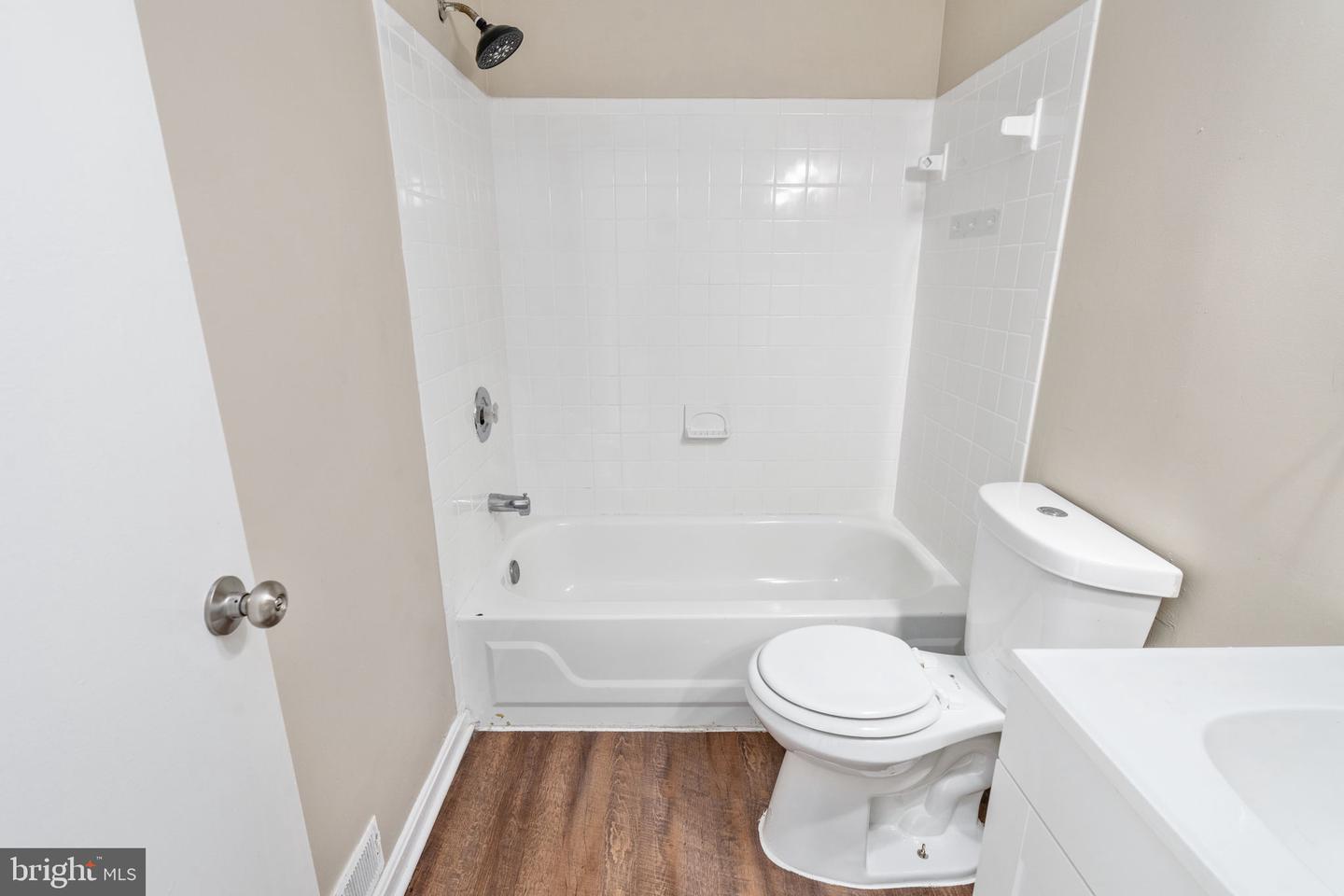 15370 GATEHOUSE TER, WOODBRIDGE, Virginia 22191, 2 Bedrooms Bedrooms, ,3 BathroomsBathrooms,Residential,For sale,15370 GATEHOUSE TER,VAPW2097074 MLS # VAPW2097074