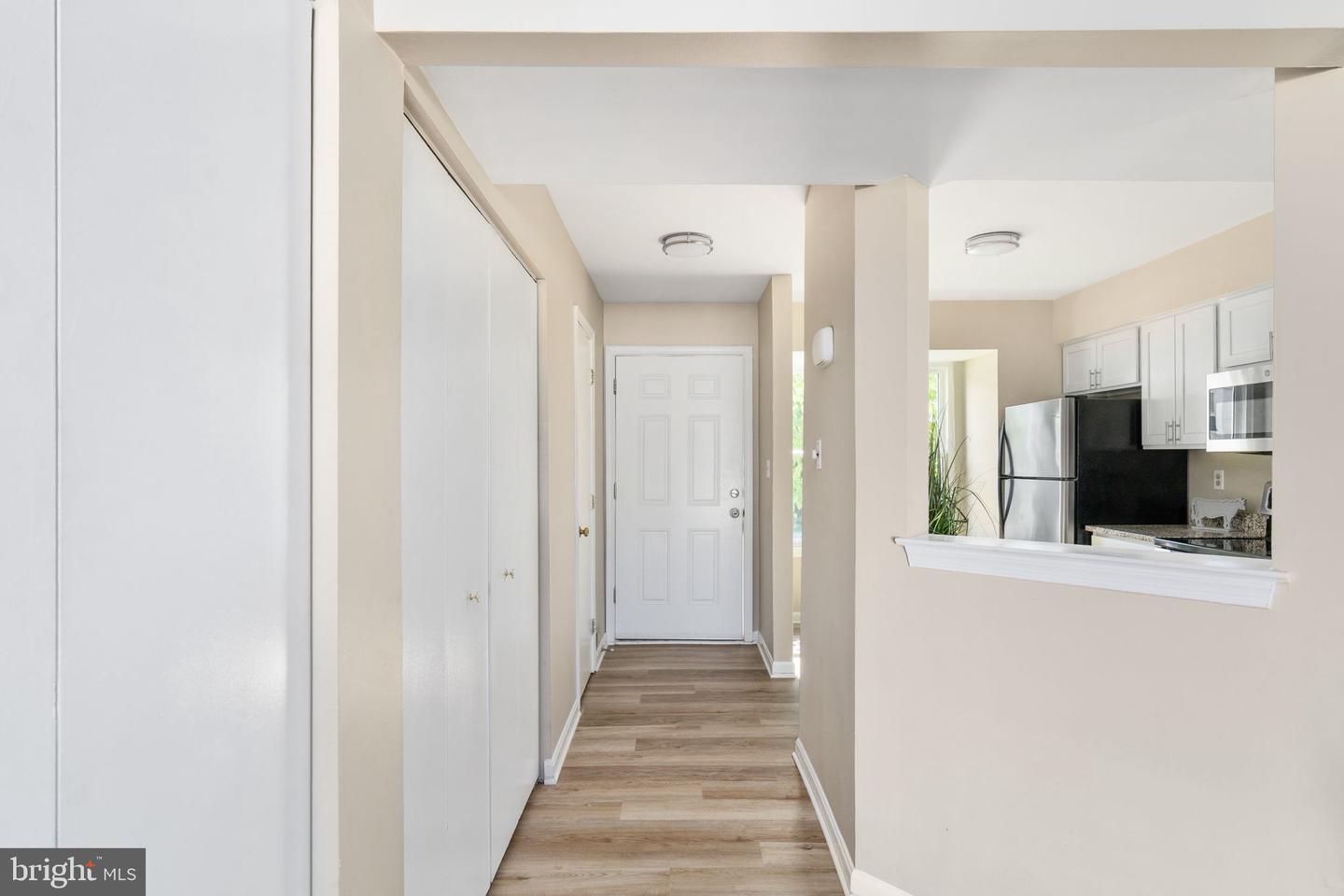 15370 GATEHOUSE TER, WOODBRIDGE, Virginia 22191, 2 Bedrooms Bedrooms, ,3 BathroomsBathrooms,Residential,For sale,15370 GATEHOUSE TER,VAPW2097074 MLS # VAPW2097074