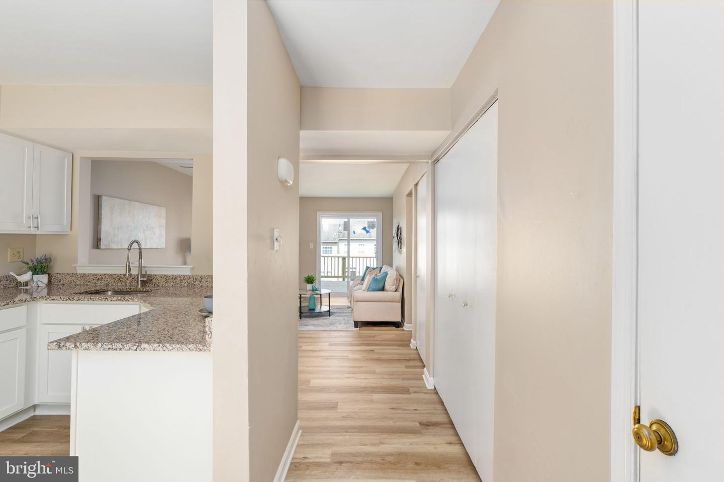15370 GATEHOUSE TER, WOODBRIDGE, Virginia 22191, 2 Bedrooms Bedrooms, ,3 BathroomsBathrooms,Residential,For sale,15370 GATEHOUSE TER,VAPW2097074 MLS # VAPW2097074