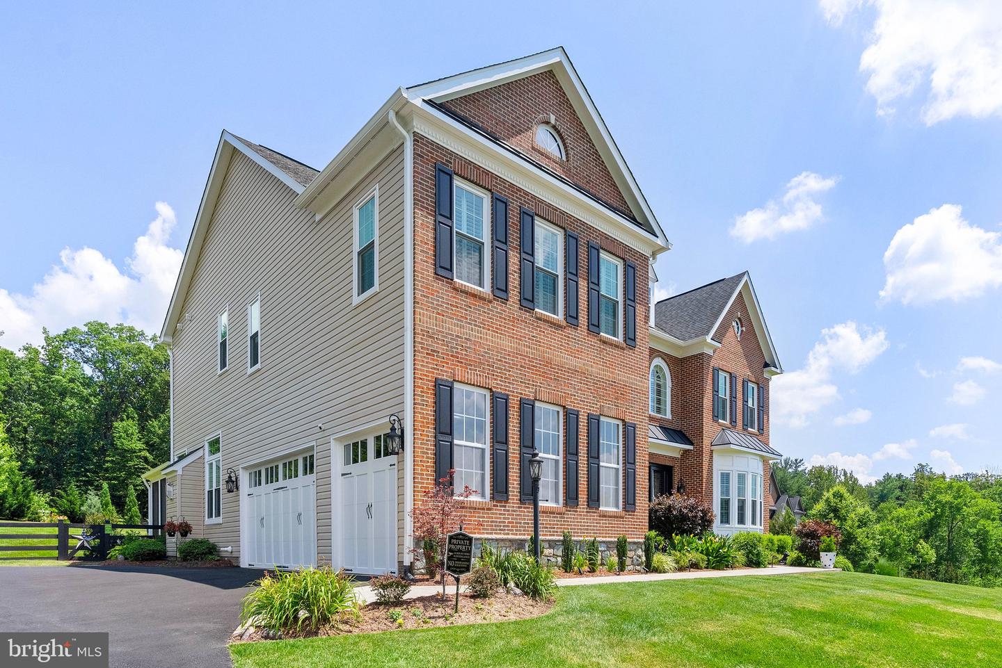 20524 STONE FOX CT, LEESBURG, Virginia 20175, 5 Bedrooms Bedrooms, ,5 BathroomsBathrooms,Residential,For sale,20524 STONE FOX CT,VALO2099598 MLS # VALO2099598