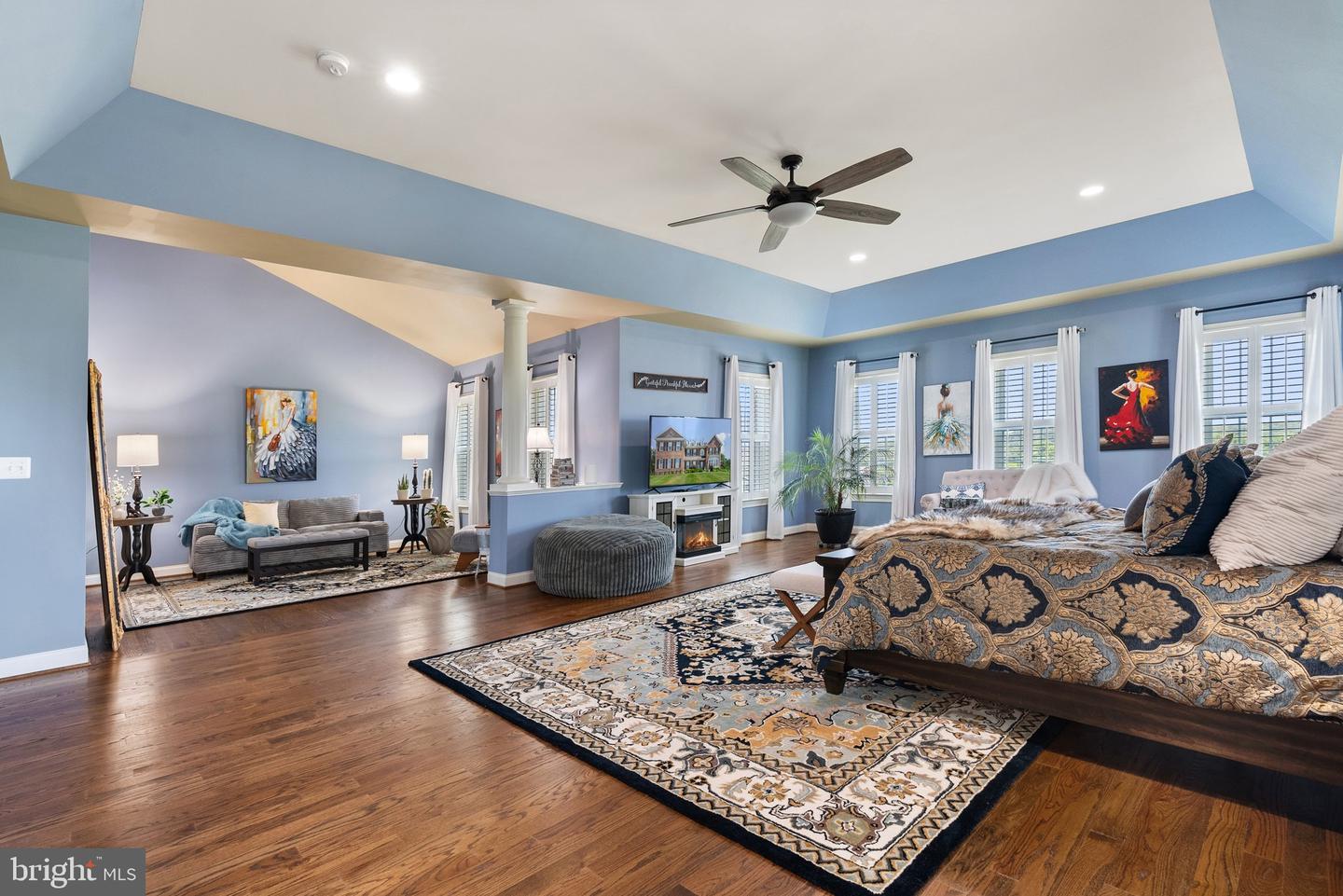 20524 STONE FOX CT, LEESBURG, Virginia 20175, 5 Bedrooms Bedrooms, ,5 BathroomsBathrooms,Residential,For sale,20524 STONE FOX CT,VALO2099598 MLS # VALO2099598