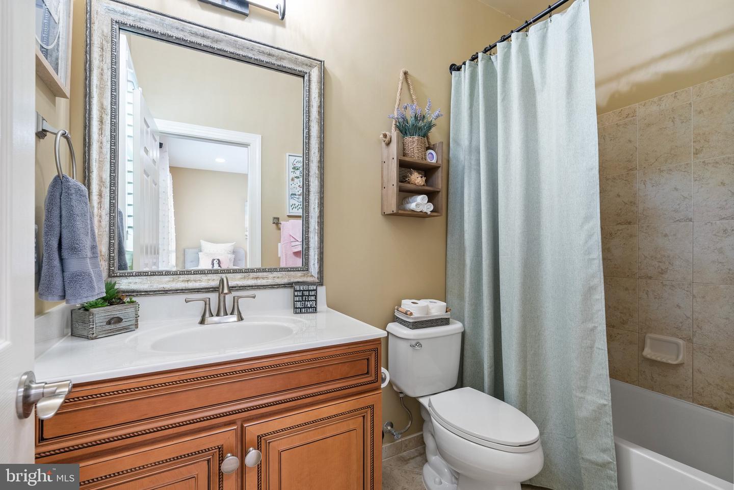 20524 STONE FOX CT, LEESBURG, Virginia 20175, 5 Bedrooms Bedrooms, ,5 BathroomsBathrooms,Residential,For sale,20524 STONE FOX CT,VALO2099598 MLS # VALO2099598