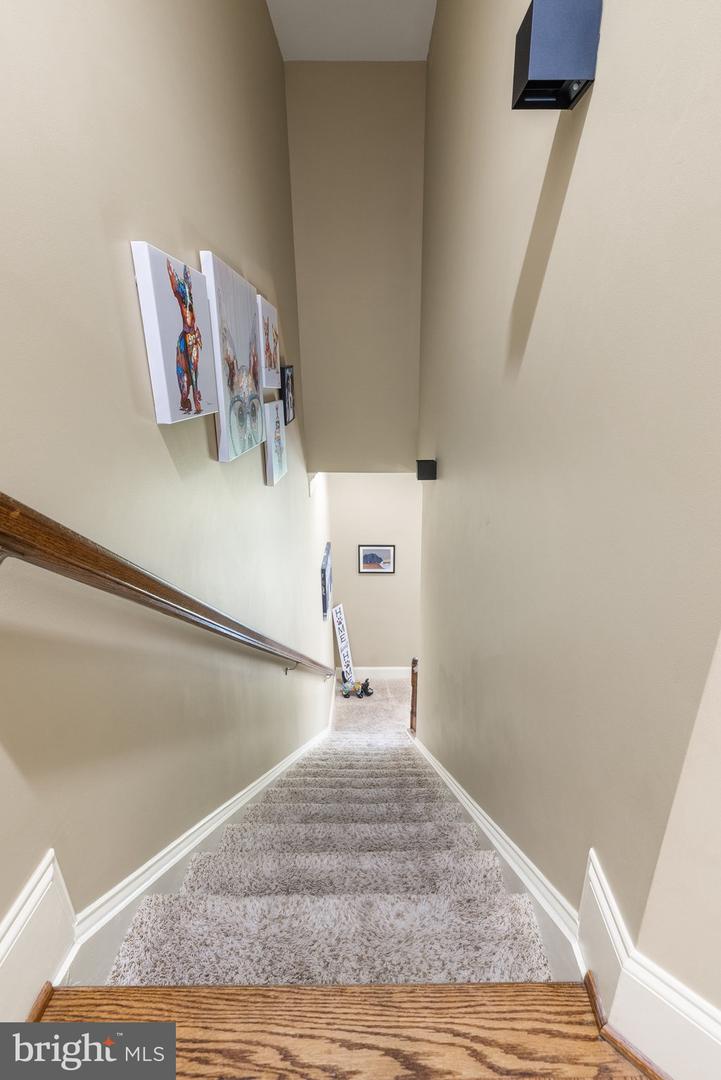 20524 STONE FOX CT, LEESBURG, Virginia 20175, 5 Bedrooms Bedrooms, ,5 BathroomsBathrooms,Residential,For sale,20524 STONE FOX CT,VALO2099598 MLS # VALO2099598