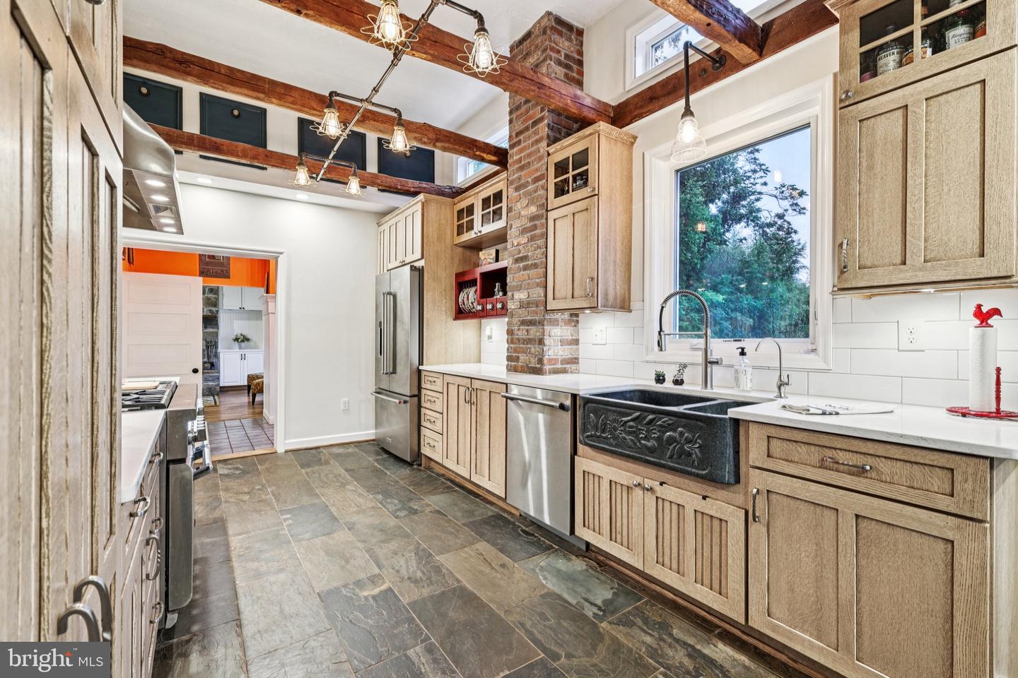 12353 BARBEE RD, BRISTOW, Virginia 20136, 5 Bedrooms Bedrooms, ,3 BathroomsBathrooms,Residential,For sale,12353 BARBEE RD,VAPW2097170 MLS # VAPW2097170