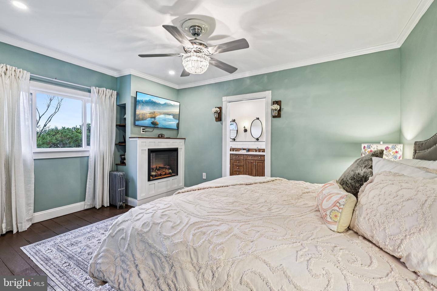 12353 BARBEE RD, BRISTOW, Virginia 20136, 5 Bedrooms Bedrooms, ,3 BathroomsBathrooms,Residential,For sale,12353 BARBEE RD,VAPW2097170 MLS # VAPW2097170