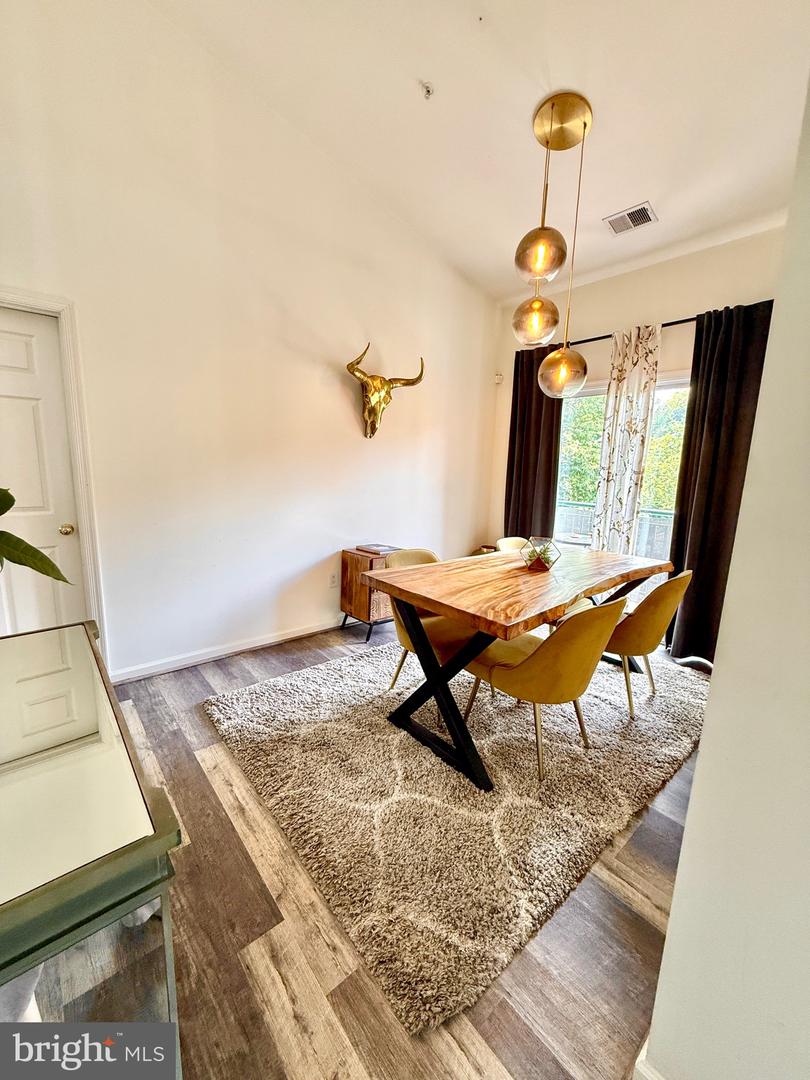 6541 GRANGE LN #401, ALEXANDRIA, Virginia 22315, 2 Bedrooms Bedrooms, ,2 BathroomsBathrooms,Residential,For sale,6541 GRANGE LN #401,VAFX2247798 MLS # VAFX2247798