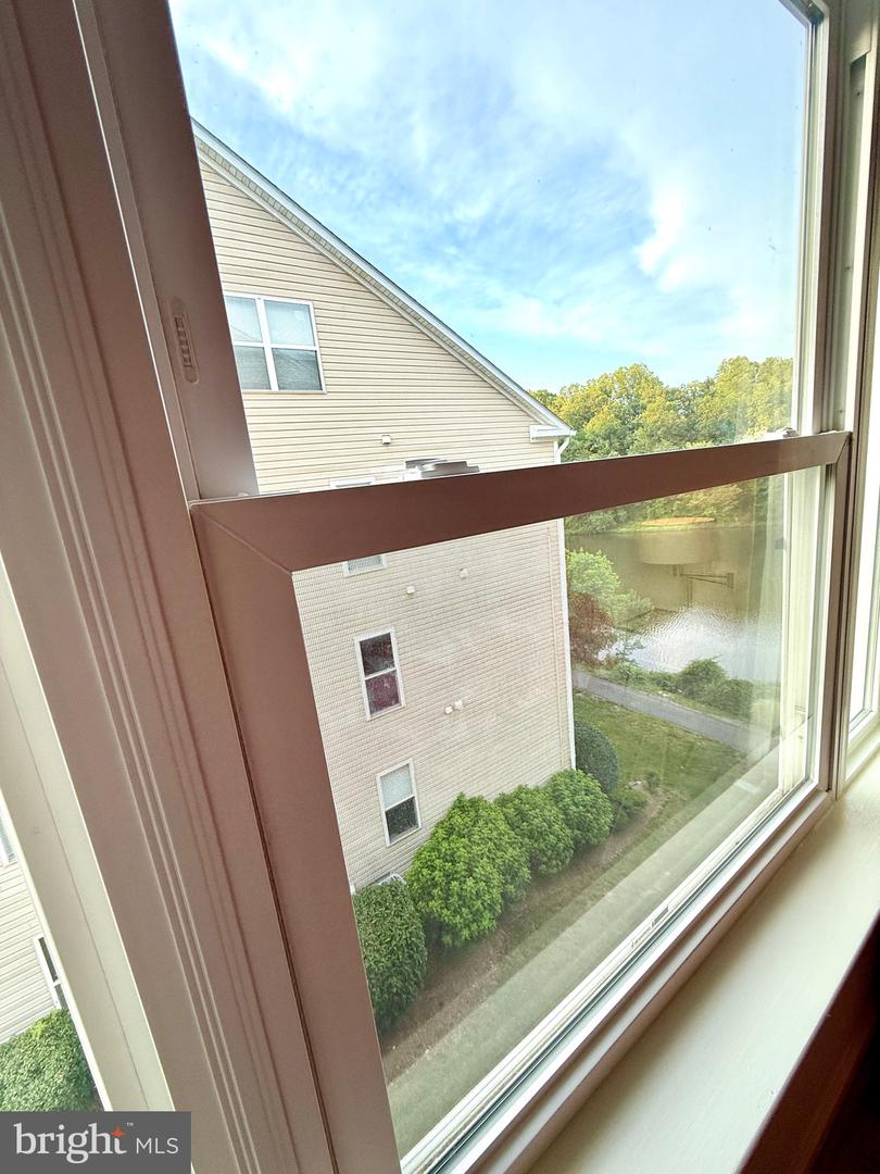 6541 GRANGE LN #401, ALEXANDRIA, Virginia 22315, 2 Bedrooms Bedrooms, ,2 BathroomsBathrooms,Residential,For sale,6541 GRANGE LN #401,VAFX2247798 MLS # VAFX2247798