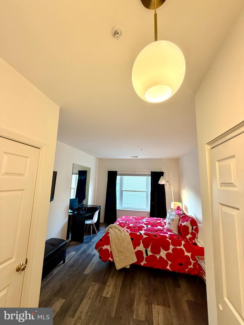 6541 GRANGE LN #401, ALEXANDRIA, Virginia 22315, 2 Bedrooms Bedrooms, ,2 BathroomsBathrooms,Residential,For sale,6541 GRANGE LN #401,VAFX2247798 MLS # VAFX2247798