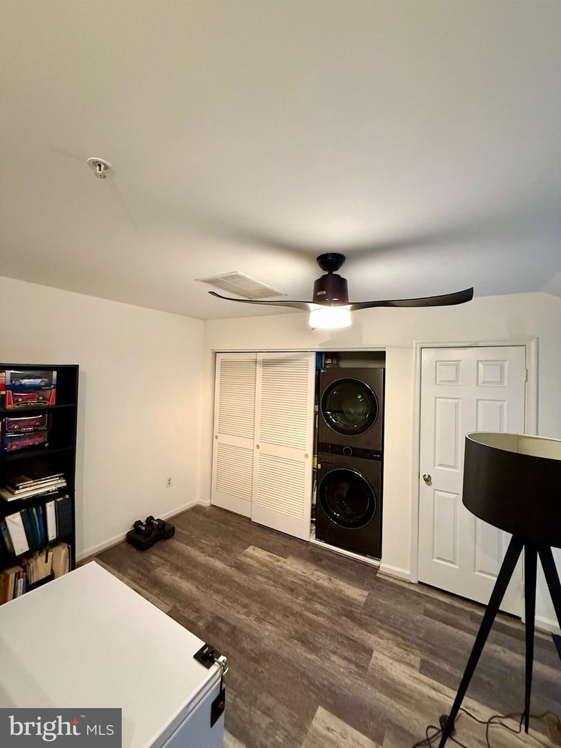 6541 GRANGE LN #401, ALEXANDRIA, Virginia 22315, 2 Bedrooms Bedrooms, ,2 BathroomsBathrooms,Residential,For sale,6541 GRANGE LN #401,VAFX2247798 MLS # VAFX2247798