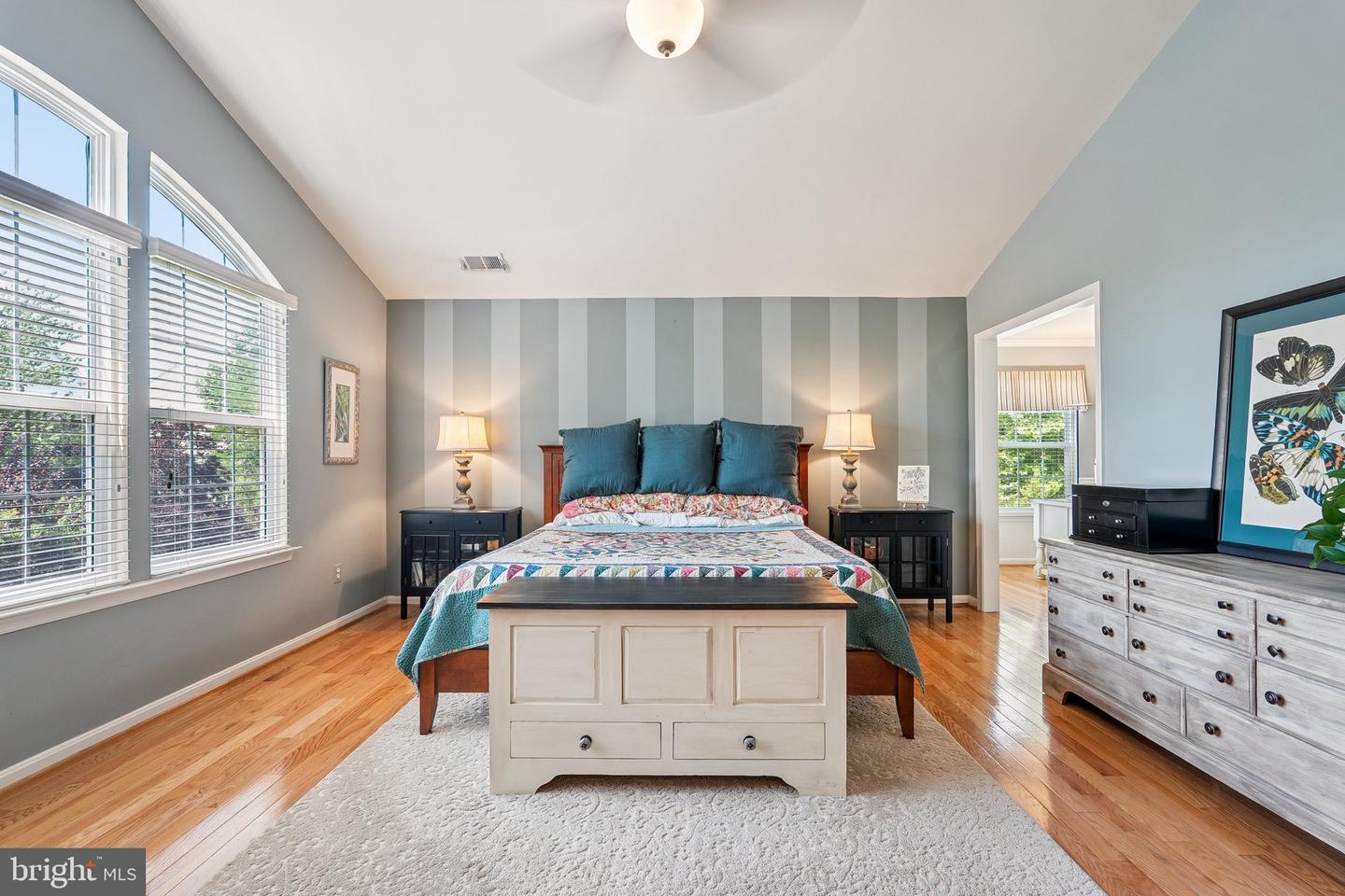18265 OAK LAKE CT, LEESBURG, Virginia 20176, 4 Bedrooms Bedrooms, ,3 BathroomsBathrooms,Residential,For sale,18265 OAK LAKE CT,VALO2099714 MLS # VALO2099714