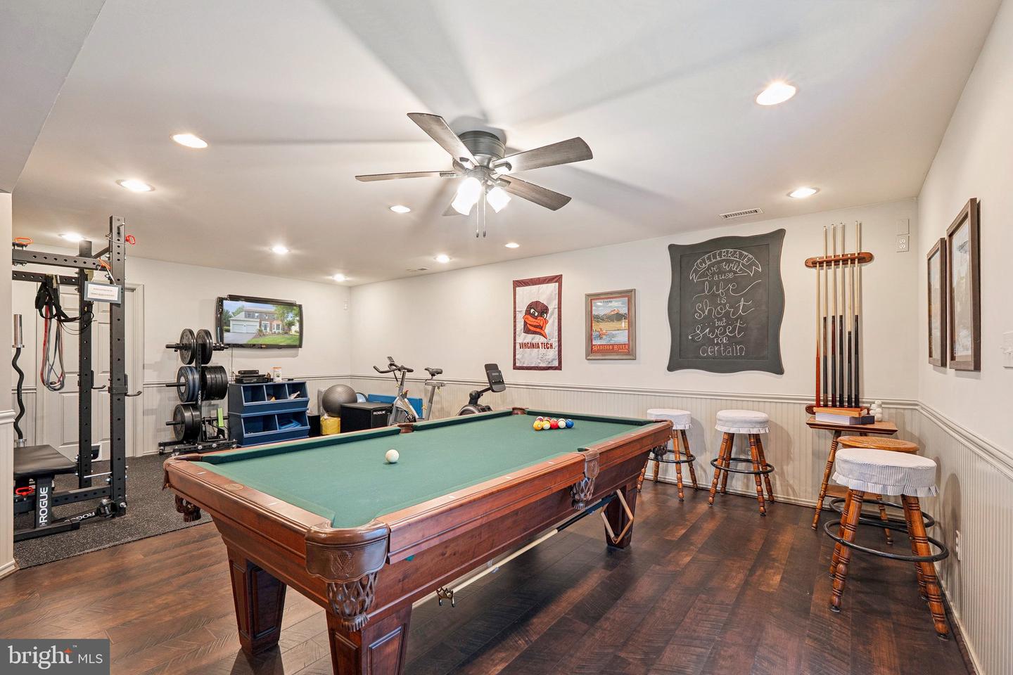 18265 OAK LAKE CT, LEESBURG, Virginia 20176, 4 Bedrooms Bedrooms, ,3 BathroomsBathrooms,Residential,For sale,18265 OAK LAKE CT,VALO2099714 MLS # VALO2099714