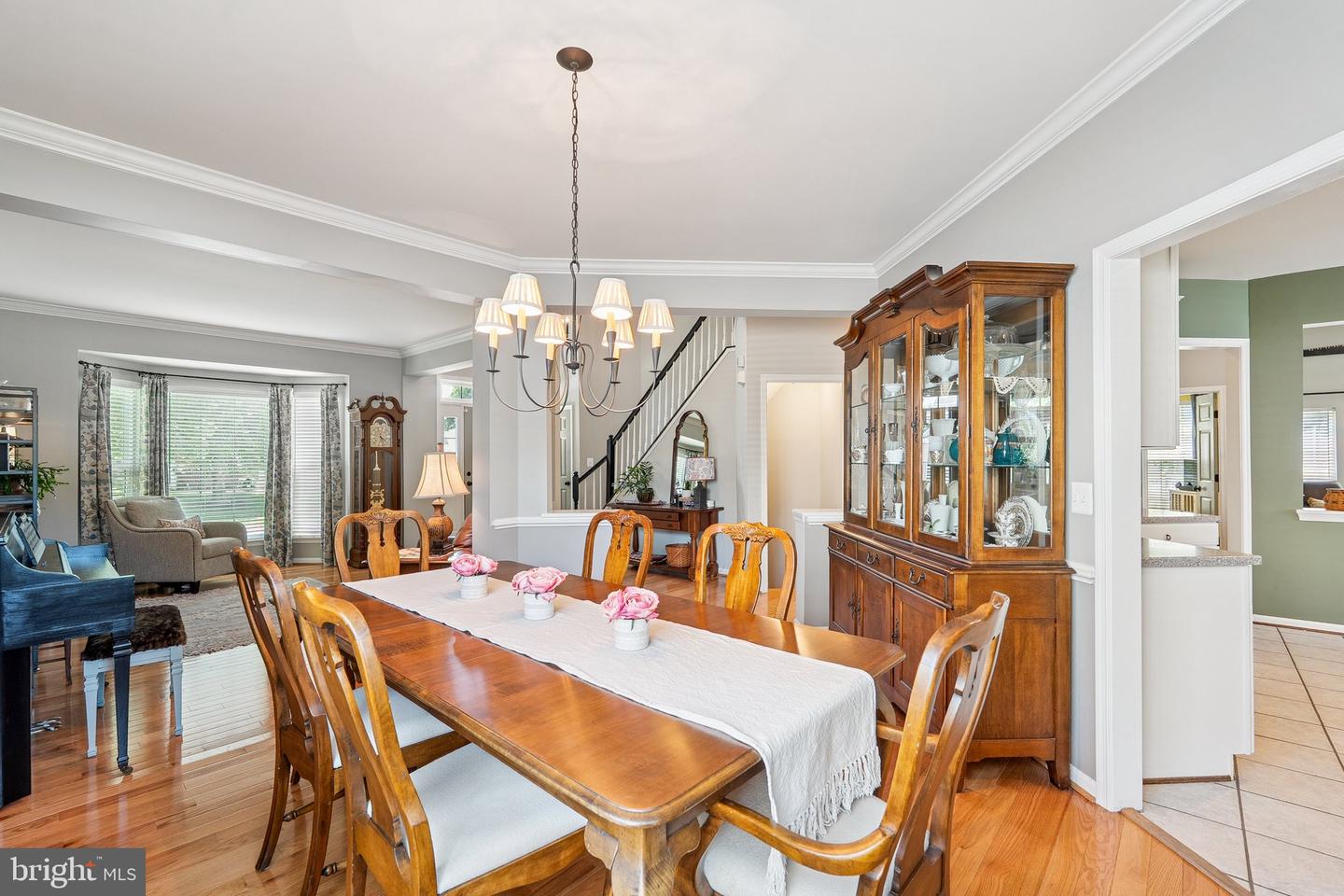 18265 OAK LAKE CT, LEESBURG, Virginia 20176, 4 Bedrooms Bedrooms, ,3 BathroomsBathrooms,Residential,For sale,18265 OAK LAKE CT,VALO2099714 MLS # VALO2099714