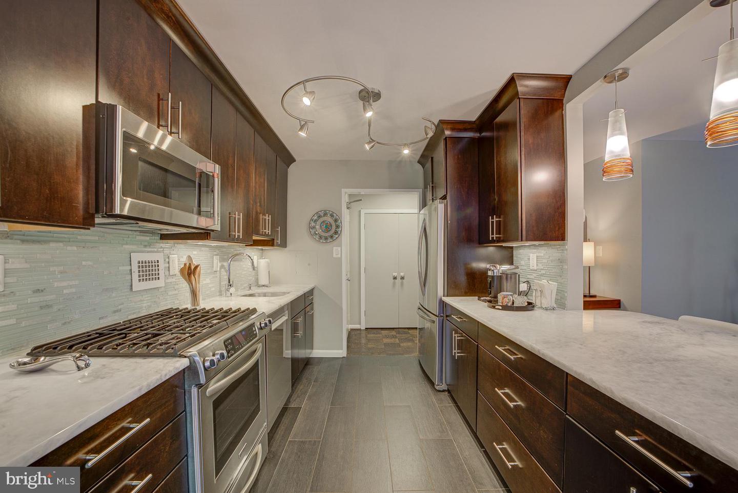 2939 VAN NESS ST NW #224, WASHINGTON, District Of Columbia 20008, 2 Bedrooms Bedrooms, 5 Rooms Rooms,2 BathroomsBathrooms,Residential,For sale,2939 VAN NESS ST NW #224,DCDC2206152 MLS # DCDC2206152