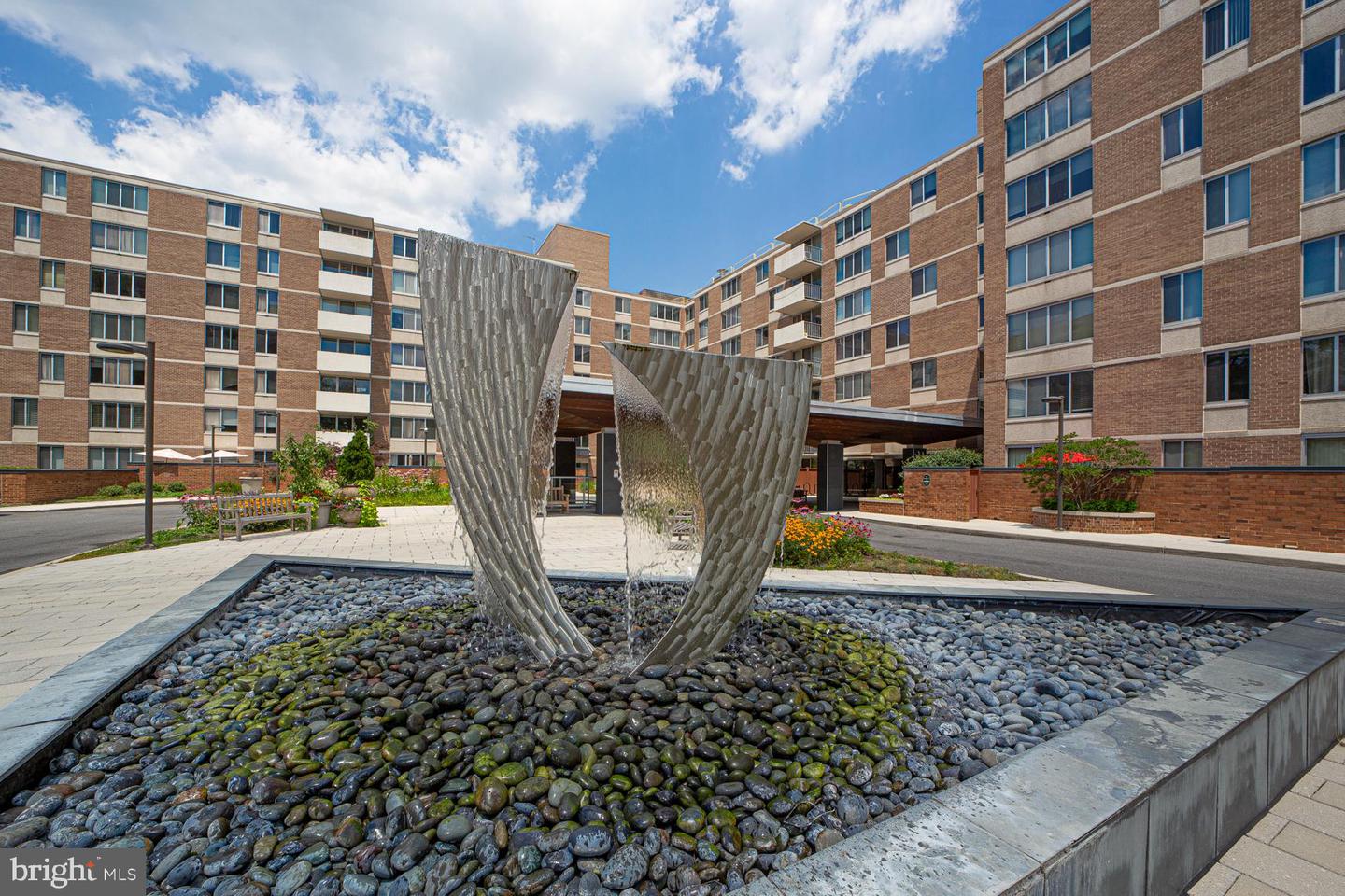 2939 VAN NESS ST NW #224, WASHINGTON, District Of Columbia 20008, 2 Bedrooms Bedrooms, 5 Rooms Rooms,2 BathroomsBathrooms,Residential,For sale,2939 VAN NESS ST NW #224,DCDC2206152 MLS # DCDC2206152