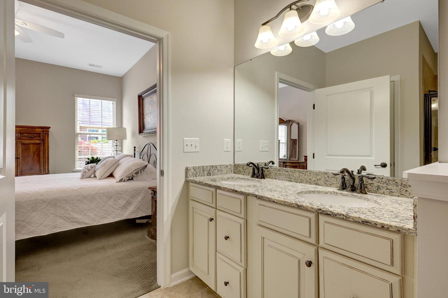 24859 HELMS TER, ALDIE, Virginia 20105, 3 Bedrooms Bedrooms, 8 Rooms Rooms,2 BathroomsBathrooms,Residential,For sale,24859 HELMS TER,VALO2099782 MLS # VALO2099782