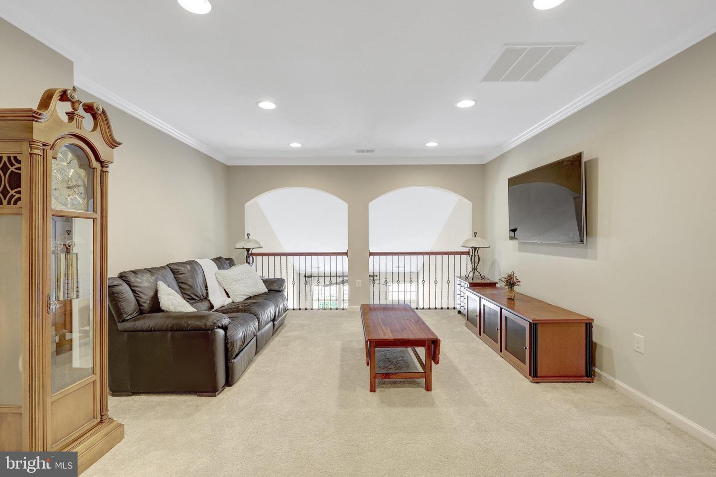 24859 HELMS TER, ALDIE, Virginia 20105, 3 Bedrooms Bedrooms, 8 Rooms Rooms,2 BathroomsBathrooms,Residential,For sale,24859 HELMS TER,VALO2099782 MLS # VALO2099782