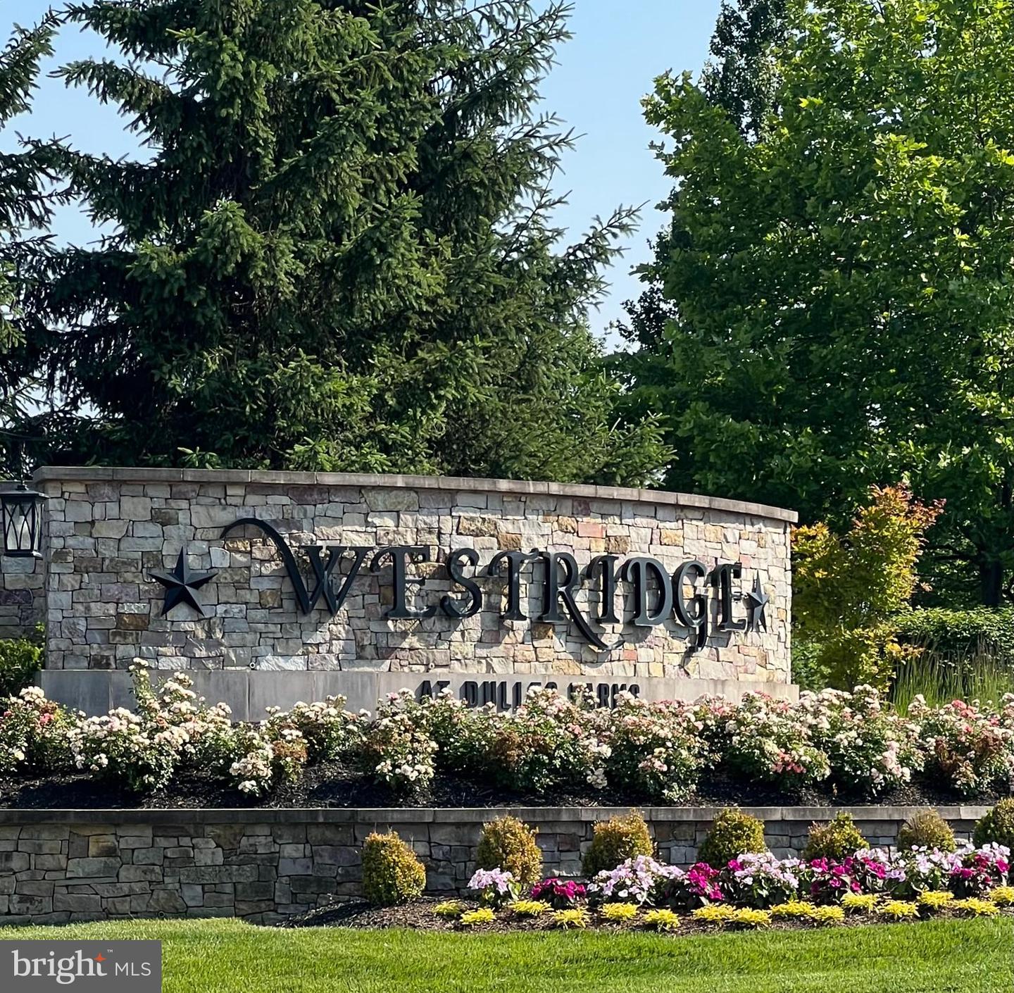 24859 HELMS TER, ALDIE, Virginia 20105, 3 Bedrooms Bedrooms, 8 Rooms Rooms,2 BathroomsBathrooms,Residential,For sale,24859 HELMS TER,VALO2099782 MLS # VALO2099782