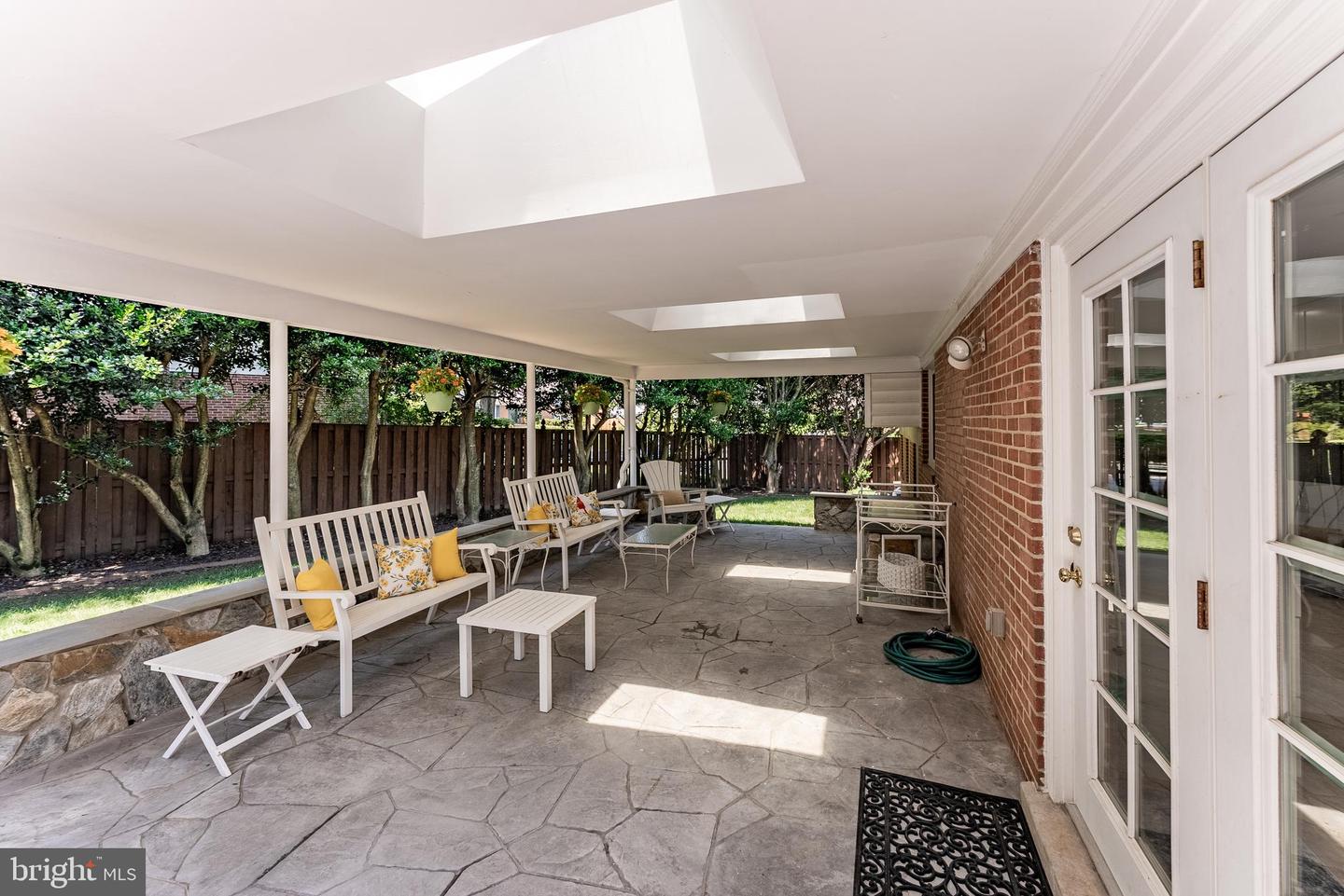 4716 PICKETT RD, FAIRFAX, Virginia 22032, 5 Bedrooms Bedrooms, ,2 BathroomsBathrooms,Residential,For sale,4716 PICKETT RD,VAFX2248048 MLS # VAFX2248048