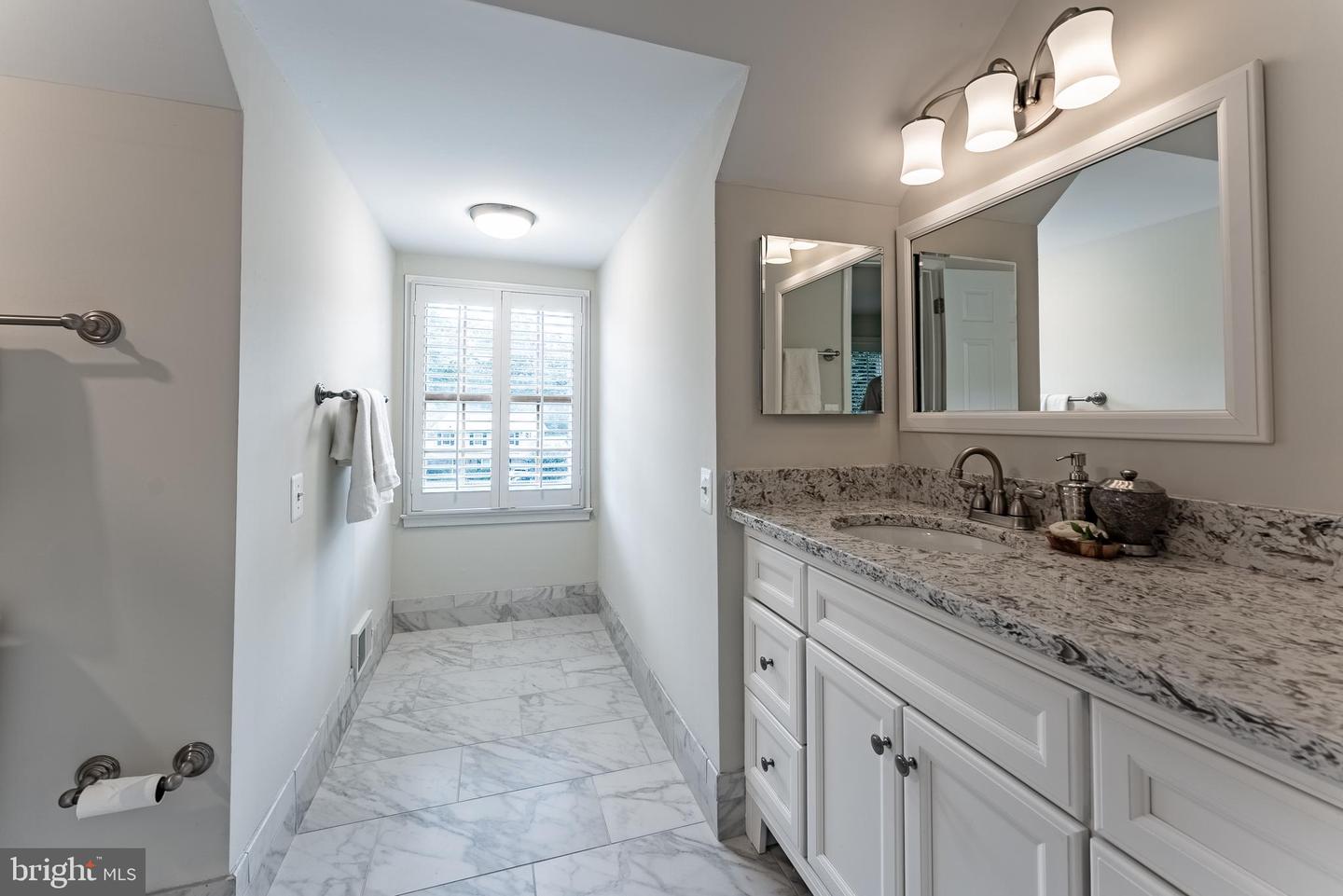 4716 PICKETT RD, FAIRFAX, Virginia 22032, 5 Bedrooms Bedrooms, ,2 BathroomsBathrooms,Residential,For sale,4716 PICKETT RD,VAFX2248048 MLS # VAFX2248048