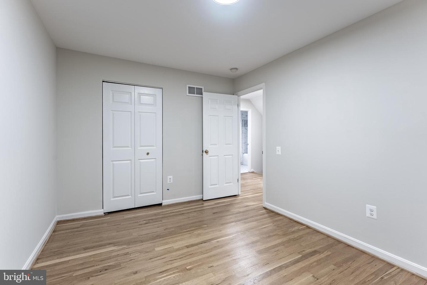 4716 PICKETT RD, FAIRFAX, Virginia 22032, 5 Bedrooms Bedrooms, ,2 BathroomsBathrooms,Residential,For sale,4716 PICKETT RD,VAFX2248048 MLS # VAFX2248048