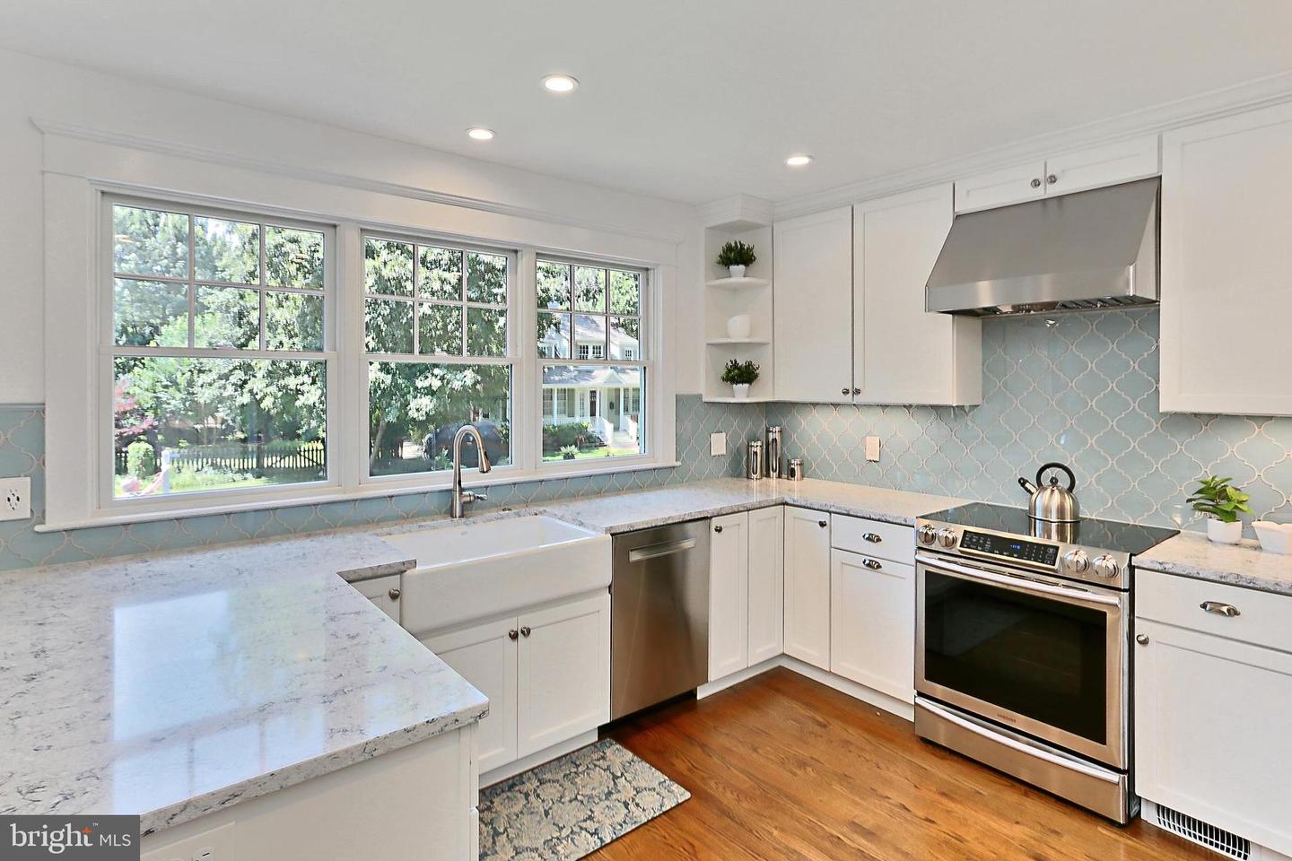 4615 1ST ST S, ARLINGTON, Virginia 22204, 4 Bedrooms Bedrooms, 9 Rooms Rooms,2 BathroomsBathrooms,Residential,For sale,4615 1ST ST S,VAAR2059368 MLS # VAAR2059368