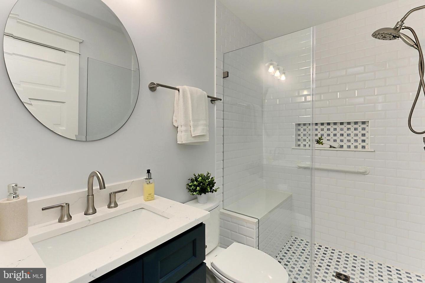 4615 1ST ST S, ARLINGTON, Virginia 22204, 4 Bedrooms Bedrooms, 9 Rooms Rooms,2 BathroomsBathrooms,Residential,For sale,4615 1ST ST S,VAAR2059368 MLS # VAAR2059368