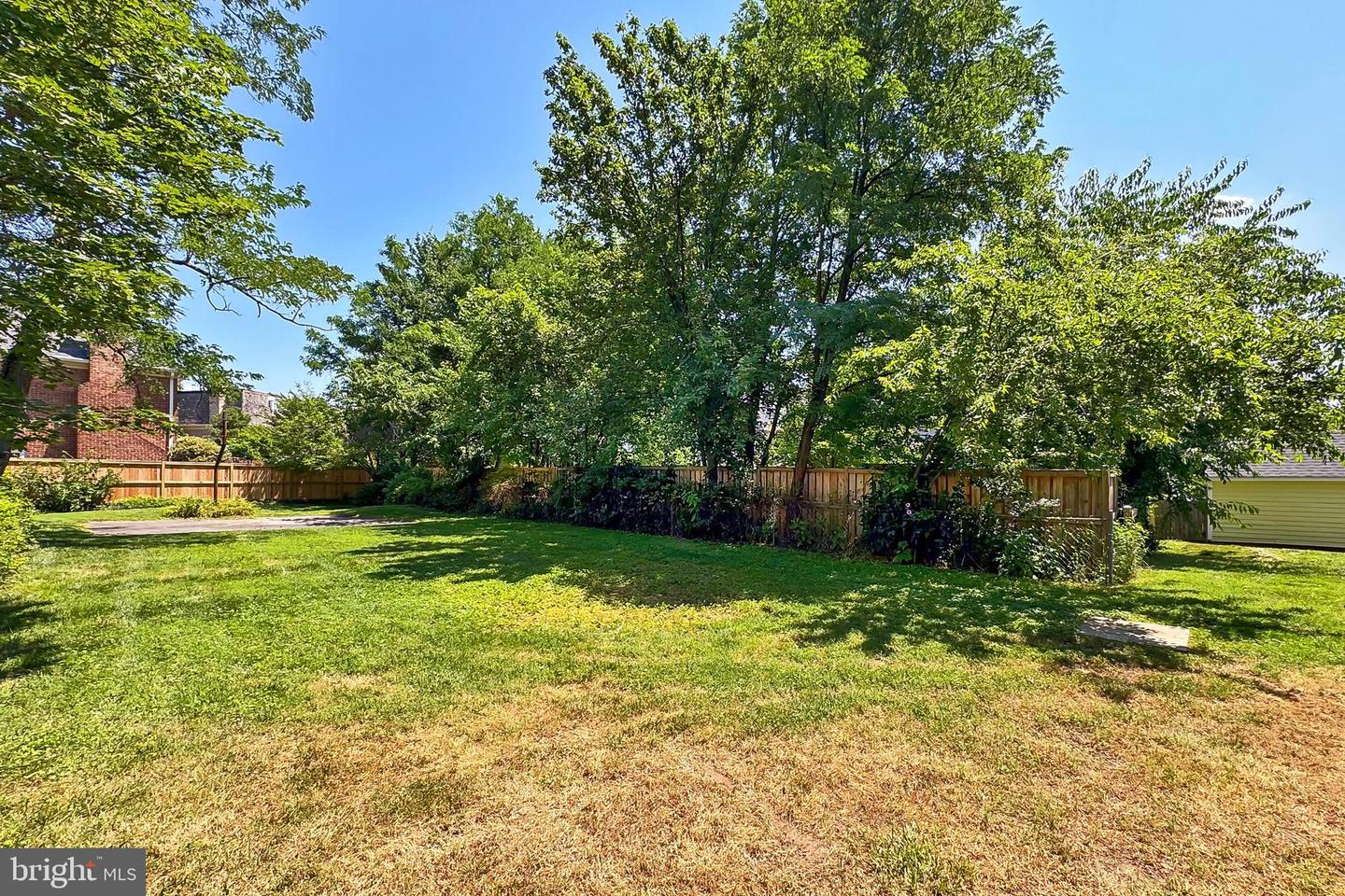 4615 1ST ST S, ARLINGTON, Virginia 22204, 4 Bedrooms Bedrooms, 9 Rooms Rooms,2 BathroomsBathrooms,Residential,For sale,4615 1ST ST S,VAAR2059368 MLS # VAAR2059368