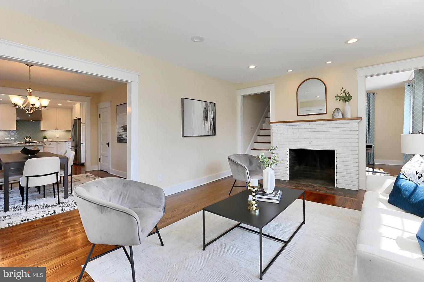 4615 1ST ST S, ARLINGTON, Virginia 22204, 4 Bedrooms Bedrooms, 9 Rooms Rooms,2 BathroomsBathrooms,Residential,For sale,4615 1ST ST S,VAAR2059368 MLS # VAAR2059368