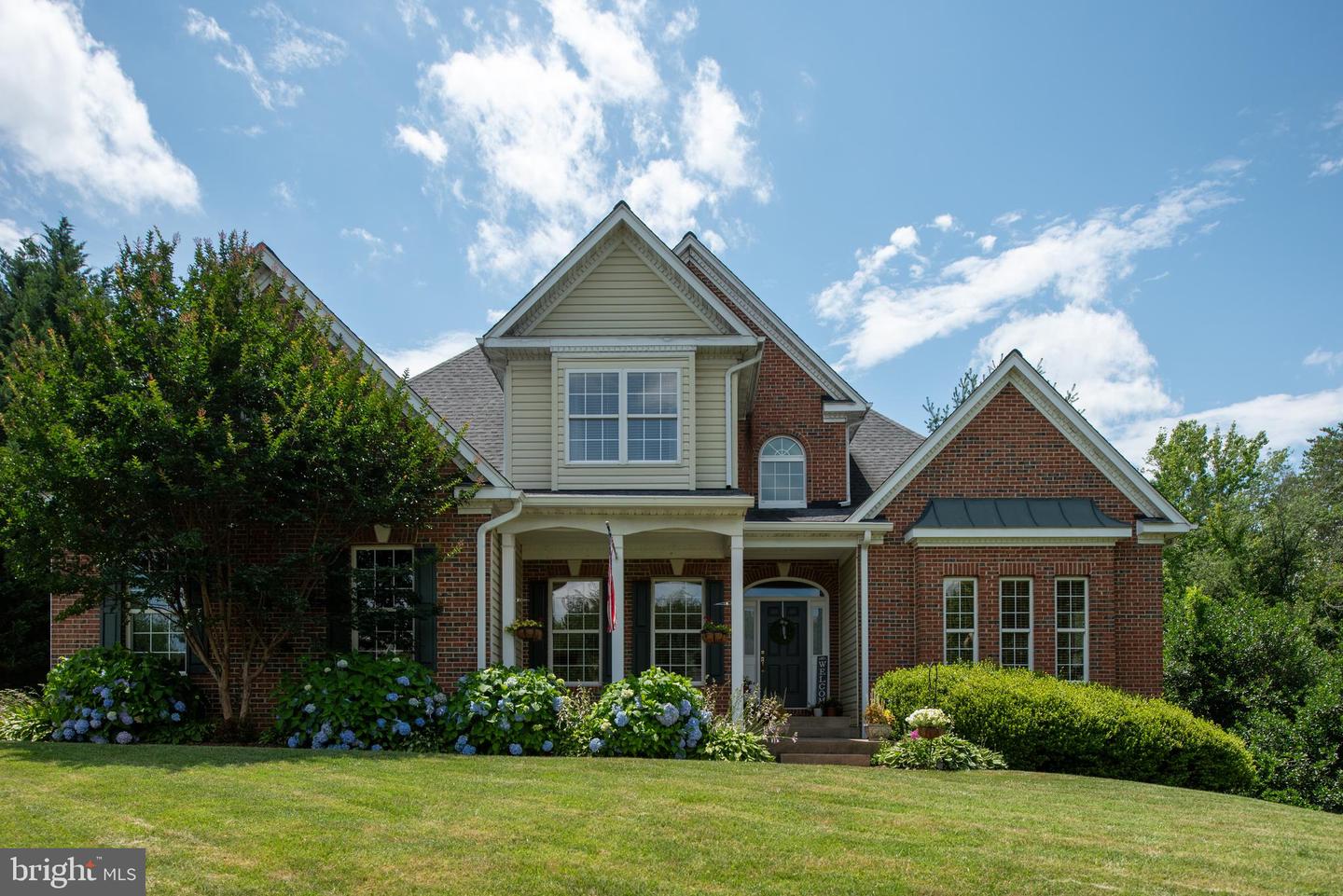 4 MONUMENT DR, STAFFORD, Virginia 22554, 5 Bedrooms Bedrooms, ,3 BathroomsBathrooms,Residential,For sale,4 MONUMENT DR,VAST2039944 MLS # VAST2039944