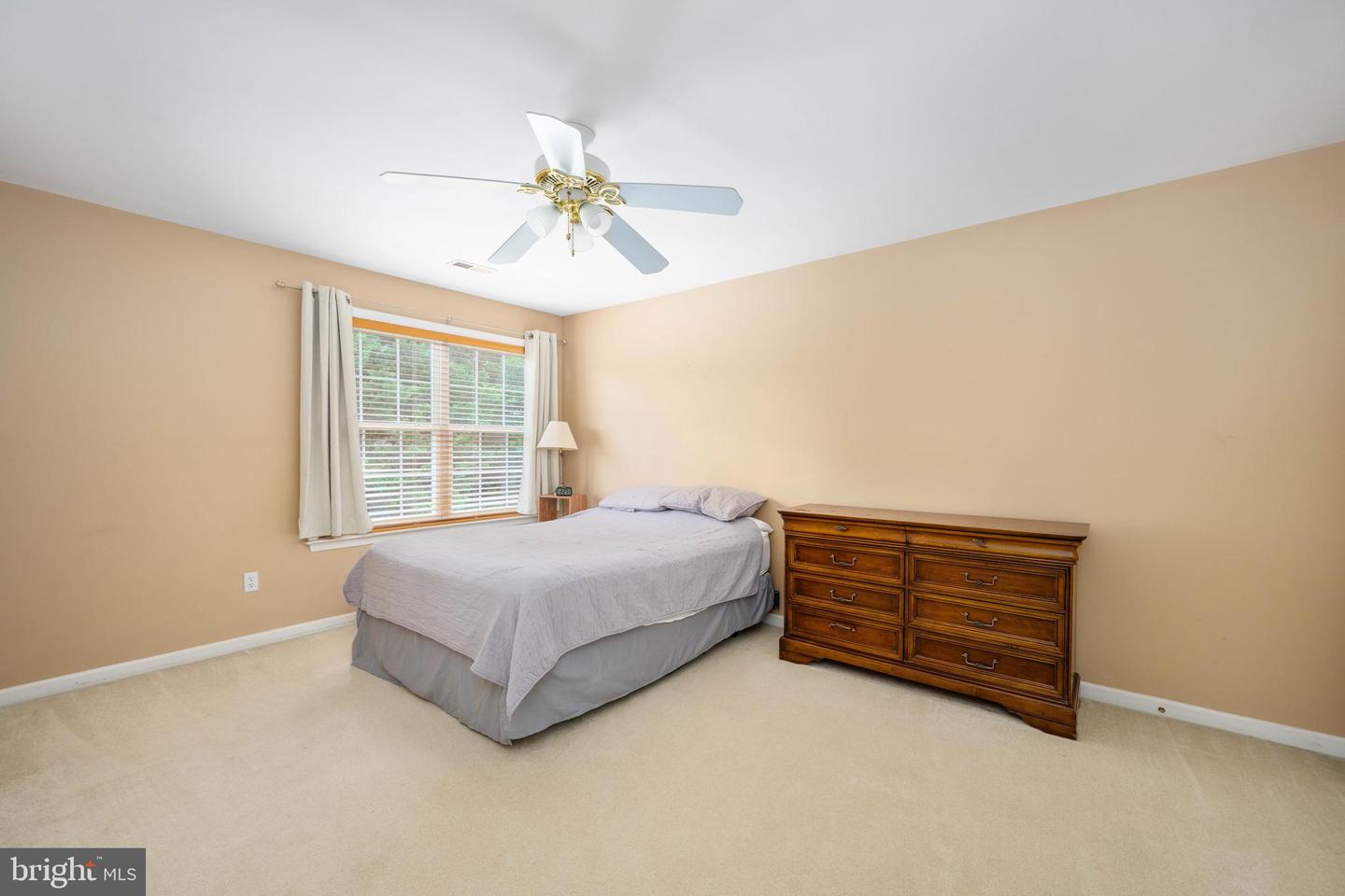 4 MONUMENT DR, STAFFORD, Virginia 22554, 5 Bedrooms Bedrooms, ,3 BathroomsBathrooms,Residential,For sale,4 MONUMENT DR,VAST2039944 MLS # VAST2039944