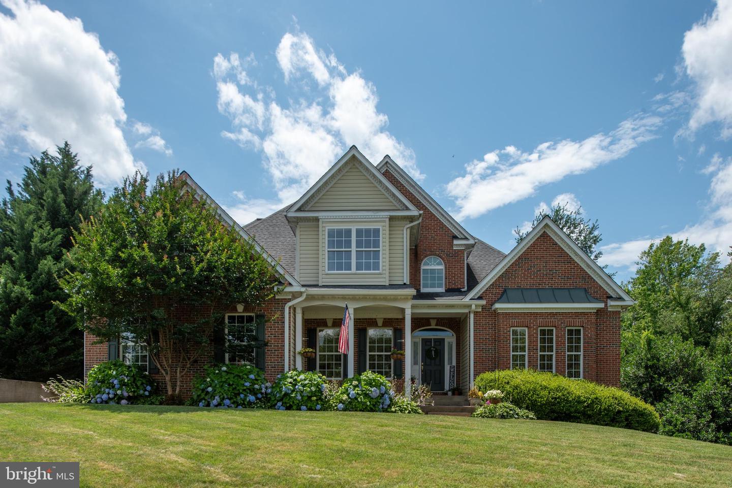 4 MONUMENT DR, STAFFORD, Virginia 22554, 5 Bedrooms Bedrooms, ,3 BathroomsBathrooms,Residential,For sale,4 MONUMENT DR,VAST2039944 MLS # VAST2039944