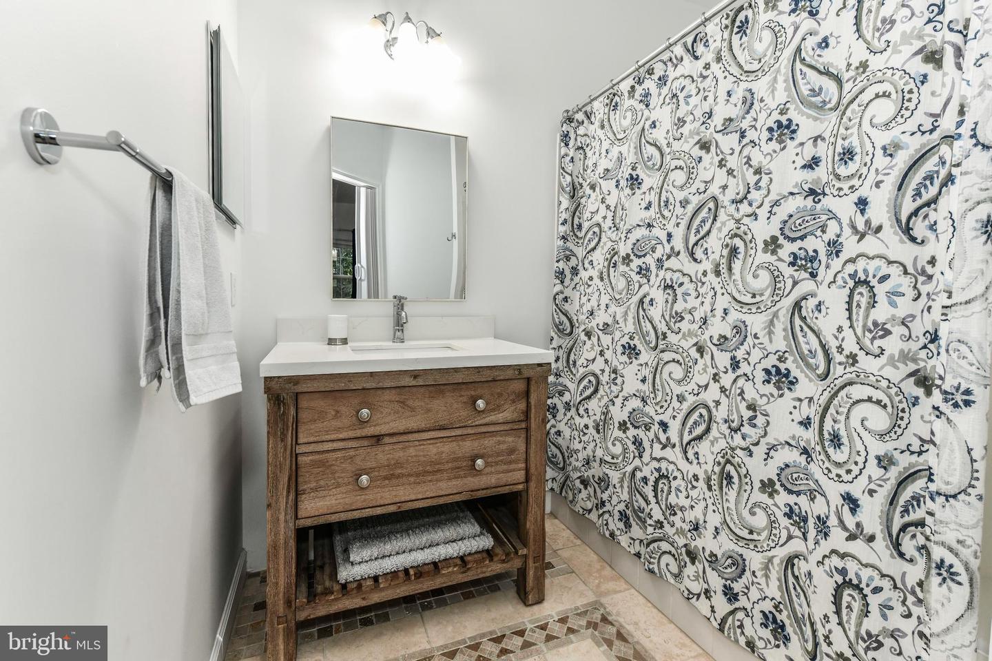 42439 ROCKROSE SQ, BRAMBLETON, Virginia 20148, 2 Bedrooms Bedrooms, ,2 BathroomsBathrooms,Residential,For sale,42439 ROCKROSE SQ,VALO2099708 MLS # VALO2099708