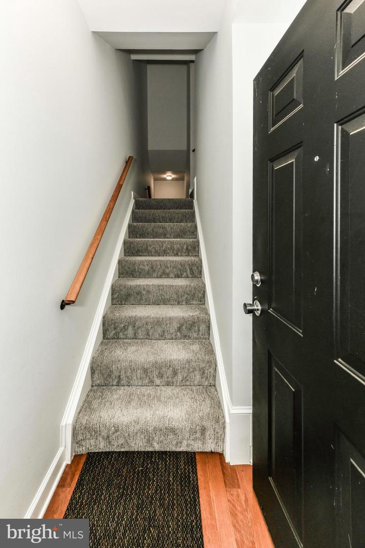 42439 ROCKROSE SQ, BRAMBLETON, Virginia 20148, 2 Bedrooms Bedrooms, ,2 BathroomsBathrooms,Residential,For sale,42439 ROCKROSE SQ,VALO2099708 MLS # VALO2099708