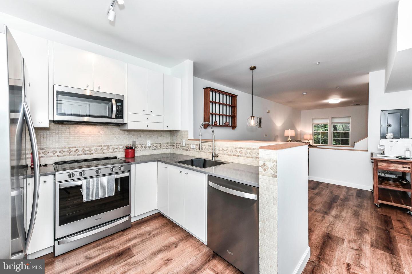 42439 ROCKROSE SQ, BRAMBLETON, Virginia 20148, 2 Bedrooms Bedrooms, ,2 BathroomsBathrooms,Residential,For sale,42439 ROCKROSE SQ,VALO2099708 MLS # VALO2099708