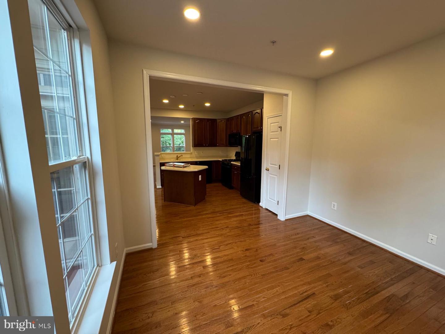 5025 MURTHA ST, ALEXANDRIA, Virginia 22304, 3 Bedrooms Bedrooms, ,2 BathroomsBathrooms,Residential,For sale,5025 MURTHA ST,VAAX2046602 MLS # VAAX2046602