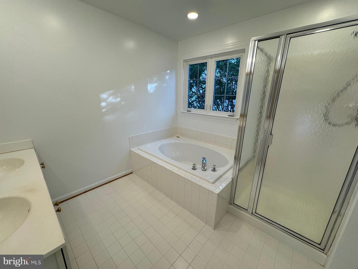 5025 MURTHA ST, ALEXANDRIA, Virginia 22304, 3 Bedrooms Bedrooms, ,2 BathroomsBathrooms,Residential,For sale,5025 MURTHA ST,VAAX2046602 MLS # VAAX2046602