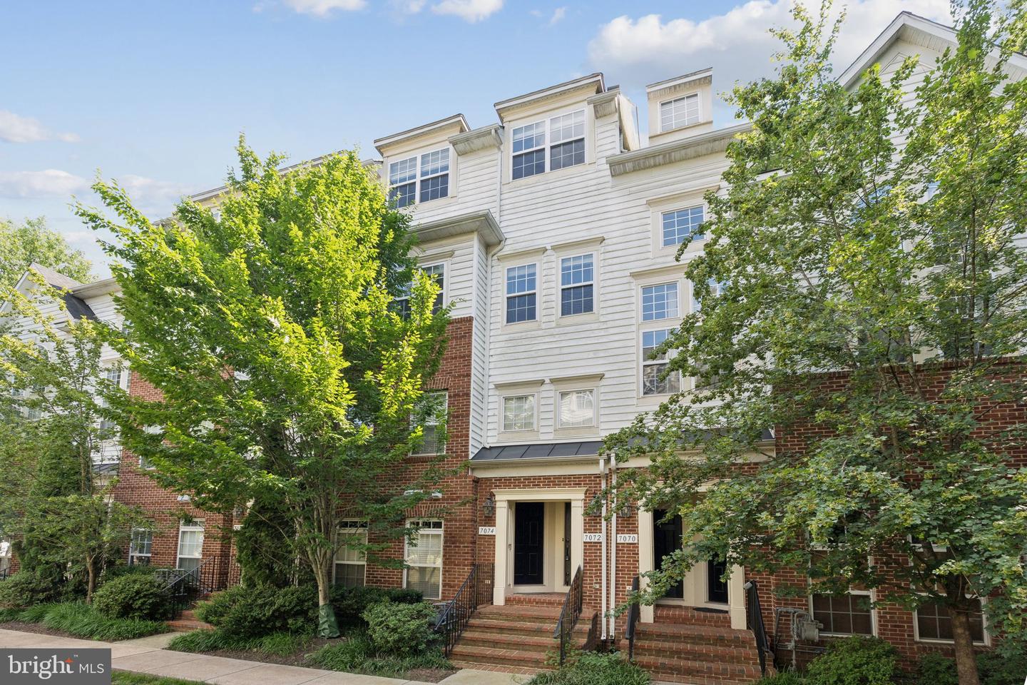 7072 LITTLE THAMES DR, GAINESVILLE, Virginia 20155, 3 Bedrooms Bedrooms, ,2 BathroomsBathrooms,Residential,For sale,7072 LITTLE THAMES DR,VAPW2097316 MLS # VAPW2097316