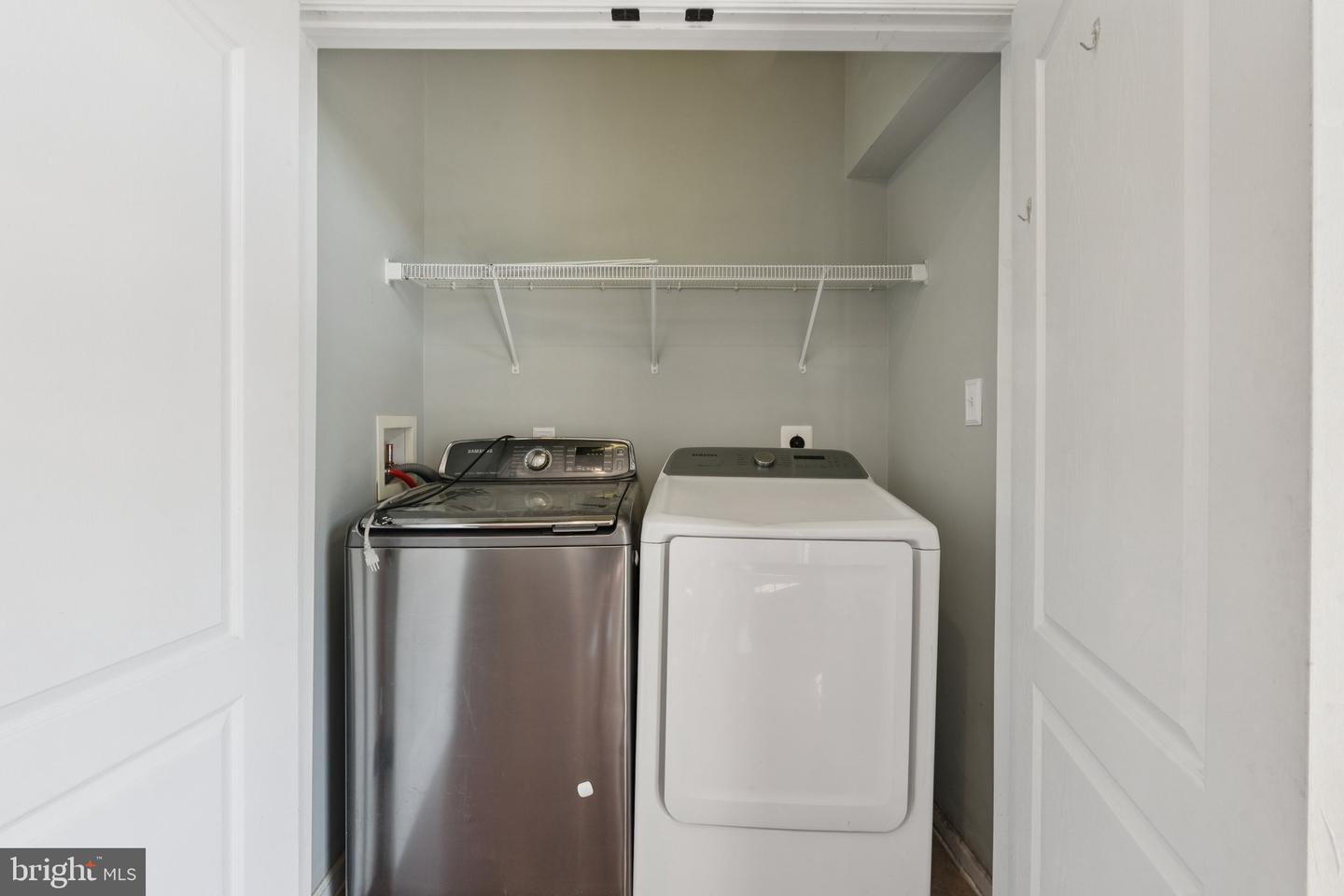 7072 LITTLE THAMES DR, GAINESVILLE, Virginia 20155, 3 Bedrooms Bedrooms, ,2 BathroomsBathrooms,Residential,For sale,7072 LITTLE THAMES DR,VAPW2097316 MLS # VAPW2097316