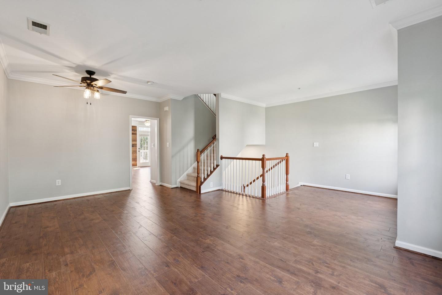 7072 LITTLE THAMES DR, GAINESVILLE, Virginia 20155, 3 Bedrooms Bedrooms, ,2 BathroomsBathrooms,Residential,For sale,7072 LITTLE THAMES DR,VAPW2097316 MLS # VAPW2097316