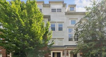 7072 LITTLE THAMES DR, GAINESVILLE, Virginia 20155, 3 Bedrooms Bedrooms, ,2 BathroomsBathrooms,Residential,For sale,7072 LITTLE THAMES DR,VAPW2097316 MLS # VAPW2097316