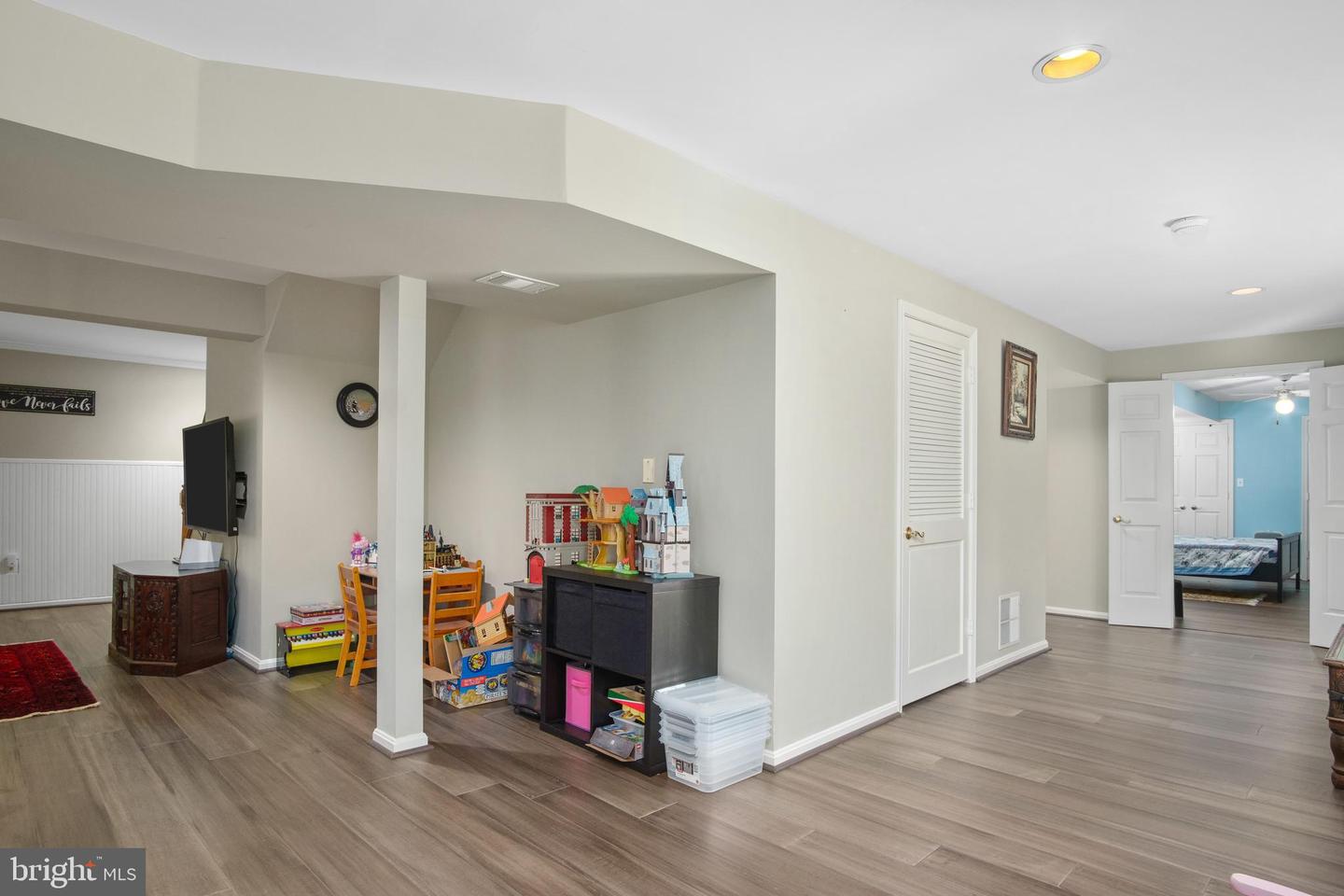 11603 AUBURN GROVE CT, RESTON, Virginia 20194, 5 Bedrooms Bedrooms, ,3 BathroomsBathrooms,Residential,For sale,11603 AUBURN GROVE CT,VAFX2248270 MLS # VAFX2248270