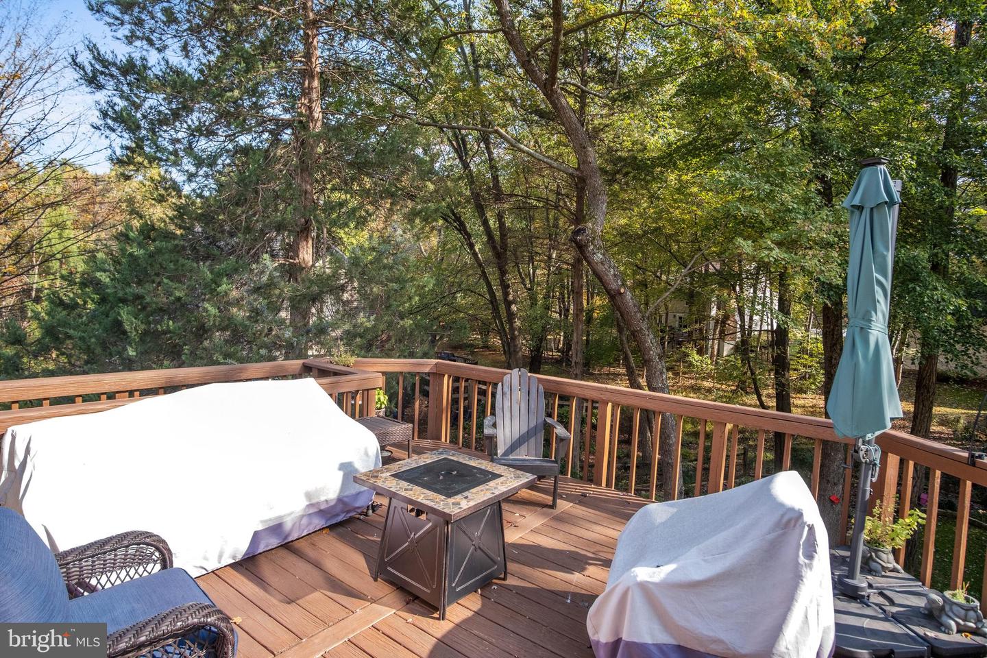 11603 AUBURN GROVE CT, RESTON, Virginia 20194, 5 Bedrooms Bedrooms, ,3 BathroomsBathrooms,Residential,For sale,11603 AUBURN GROVE CT,VAFX2248270 MLS # VAFX2248270