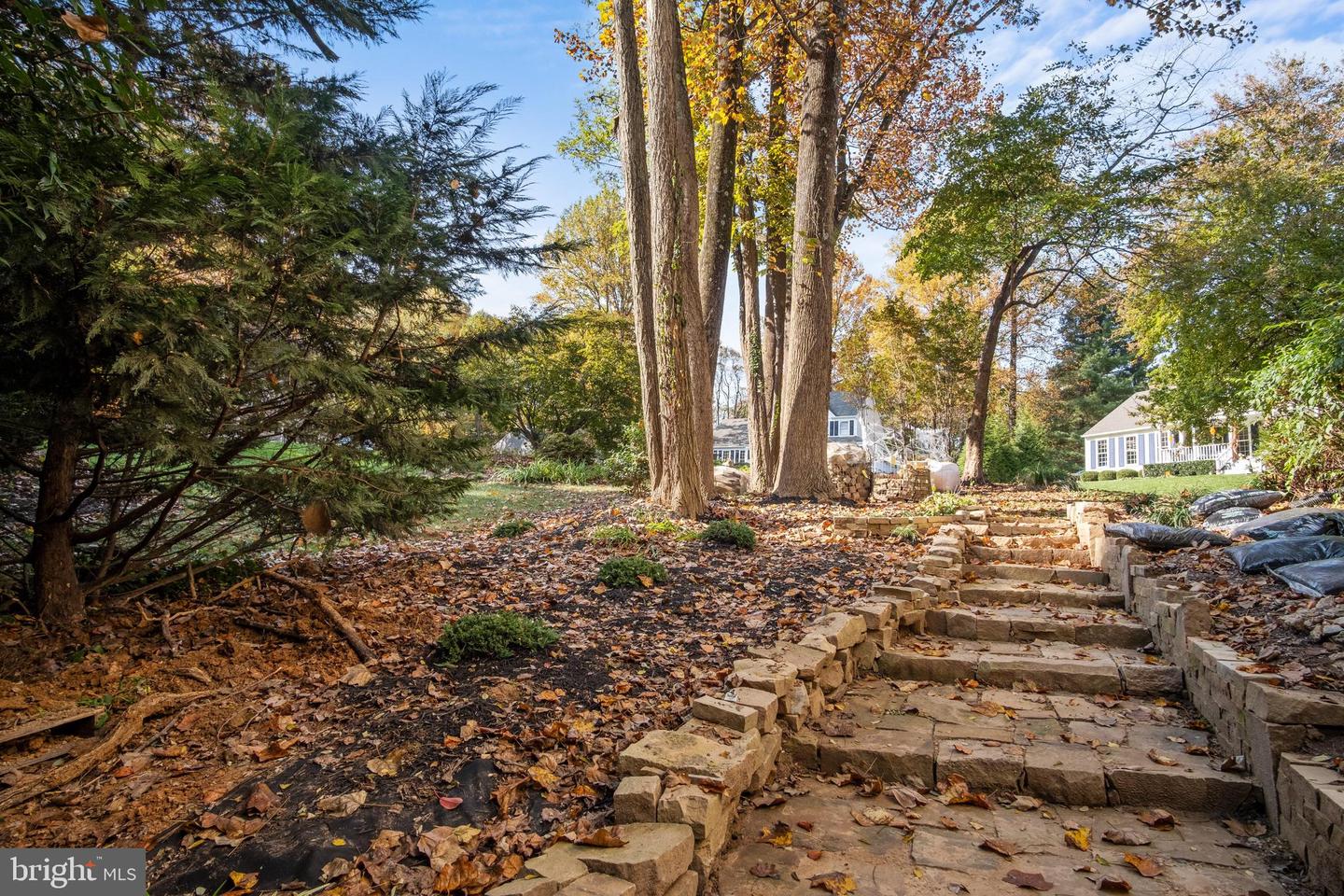 11603 AUBURN GROVE CT, RESTON, Virginia 20194, 5 Bedrooms Bedrooms, ,3 BathroomsBathrooms,Residential,For sale,11603 AUBURN GROVE CT,VAFX2248270 MLS # VAFX2248270