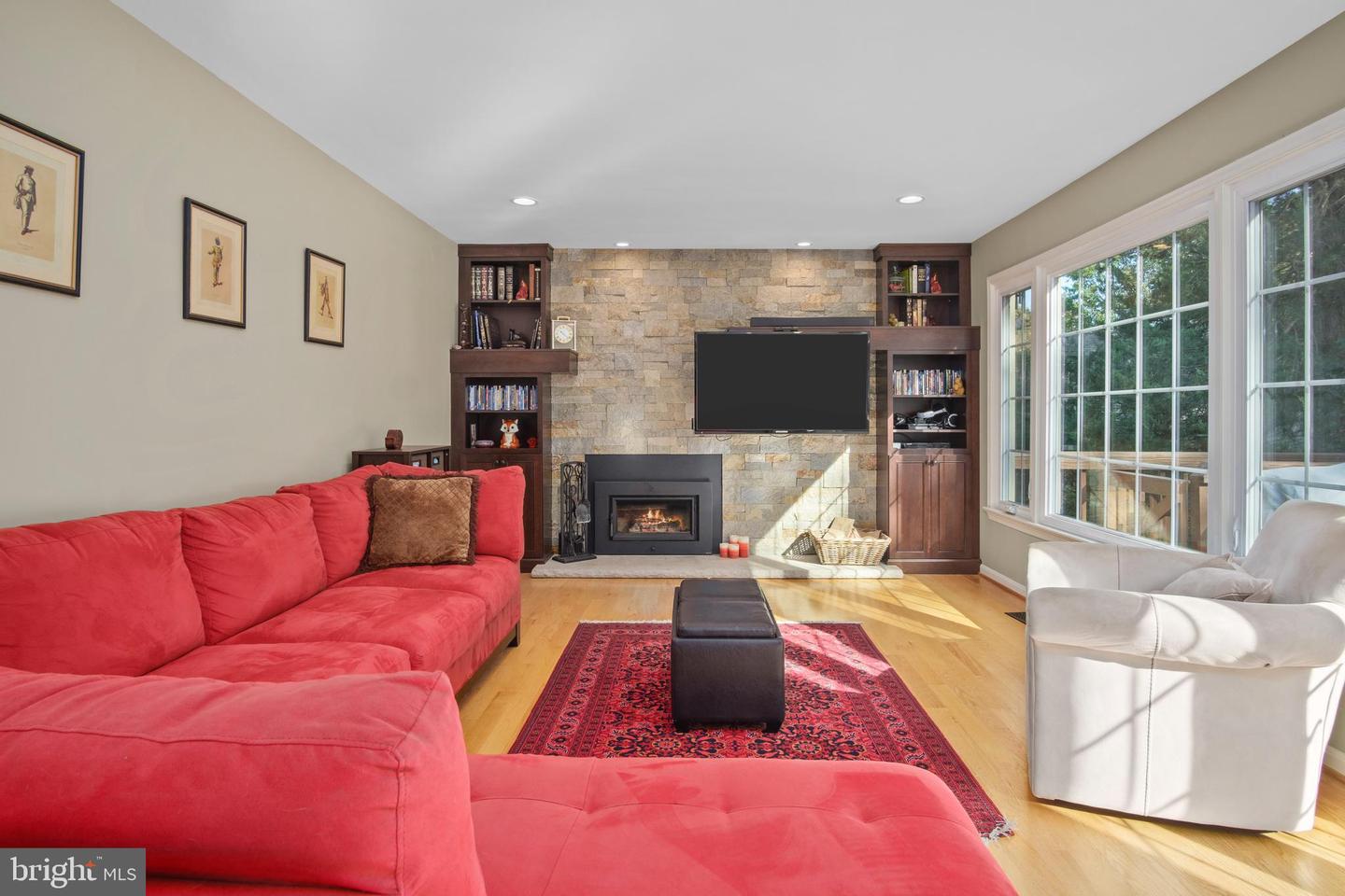 11603 AUBURN GROVE CT, RESTON, Virginia 20194, 5 Bedrooms Bedrooms, ,3 BathroomsBathrooms,Residential,For sale,11603 AUBURN GROVE CT,VAFX2248270 MLS # VAFX2248270