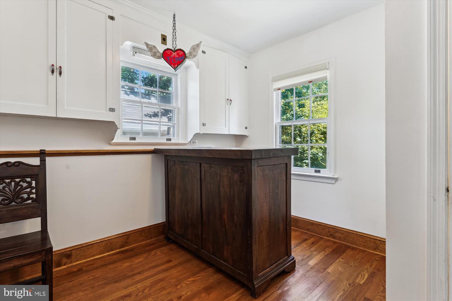 133 N HIGHLAND ST N, ARLINGTON, Virginia 22201, 4 Bedrooms Bedrooms, ,2 BathroomsBathrooms,Residential,For sale,133 N HIGHLAND ST N,VAAR2059456 MLS # VAAR2059456