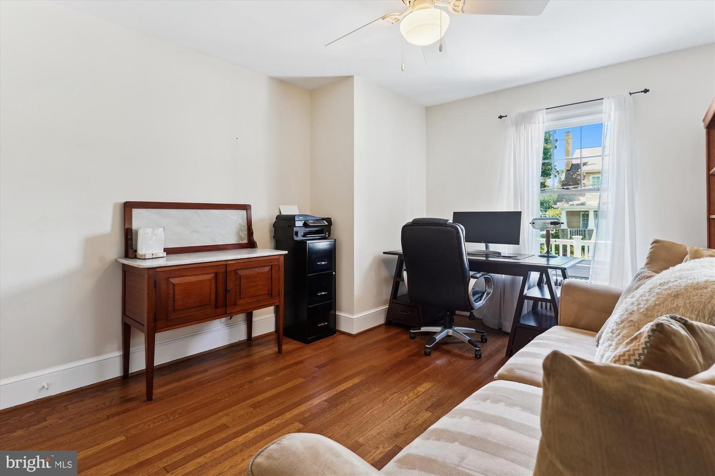 133 N HIGHLAND ST N, ARLINGTON, Virginia 22201, 4 Bedrooms Bedrooms, ,2 BathroomsBathrooms,Residential,For sale,133 N HIGHLAND ST N,VAAR2059456 MLS # VAAR2059456