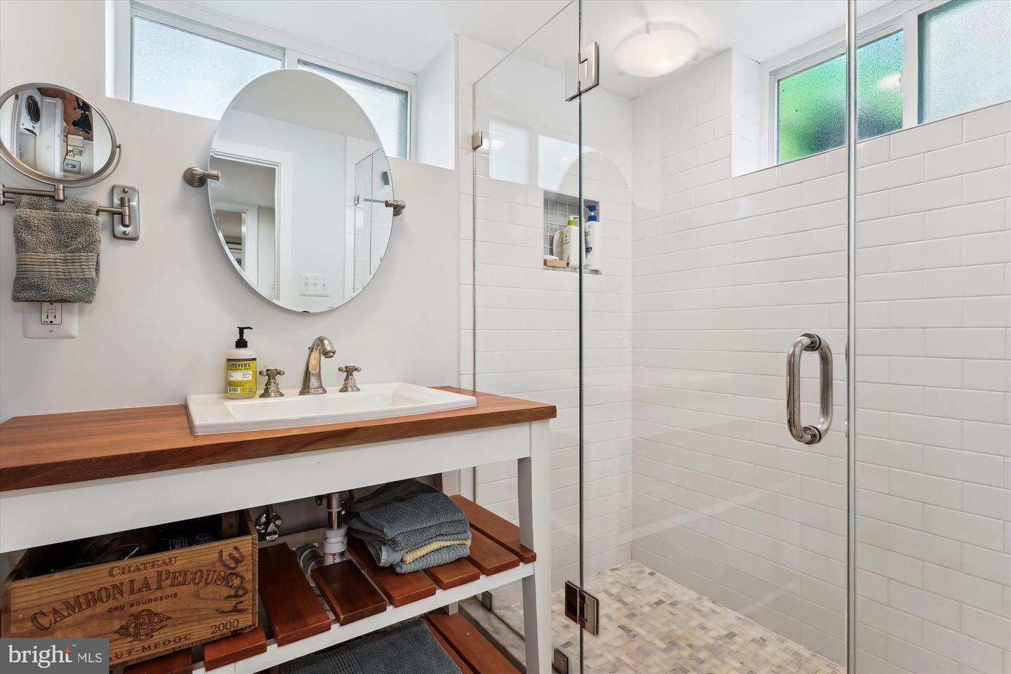 133 N HIGHLAND ST N, ARLINGTON, Virginia 22201, 4 Bedrooms Bedrooms, ,2 BathroomsBathrooms,Residential,For sale,133 N HIGHLAND ST N,VAAR2059456 MLS # VAAR2059456
