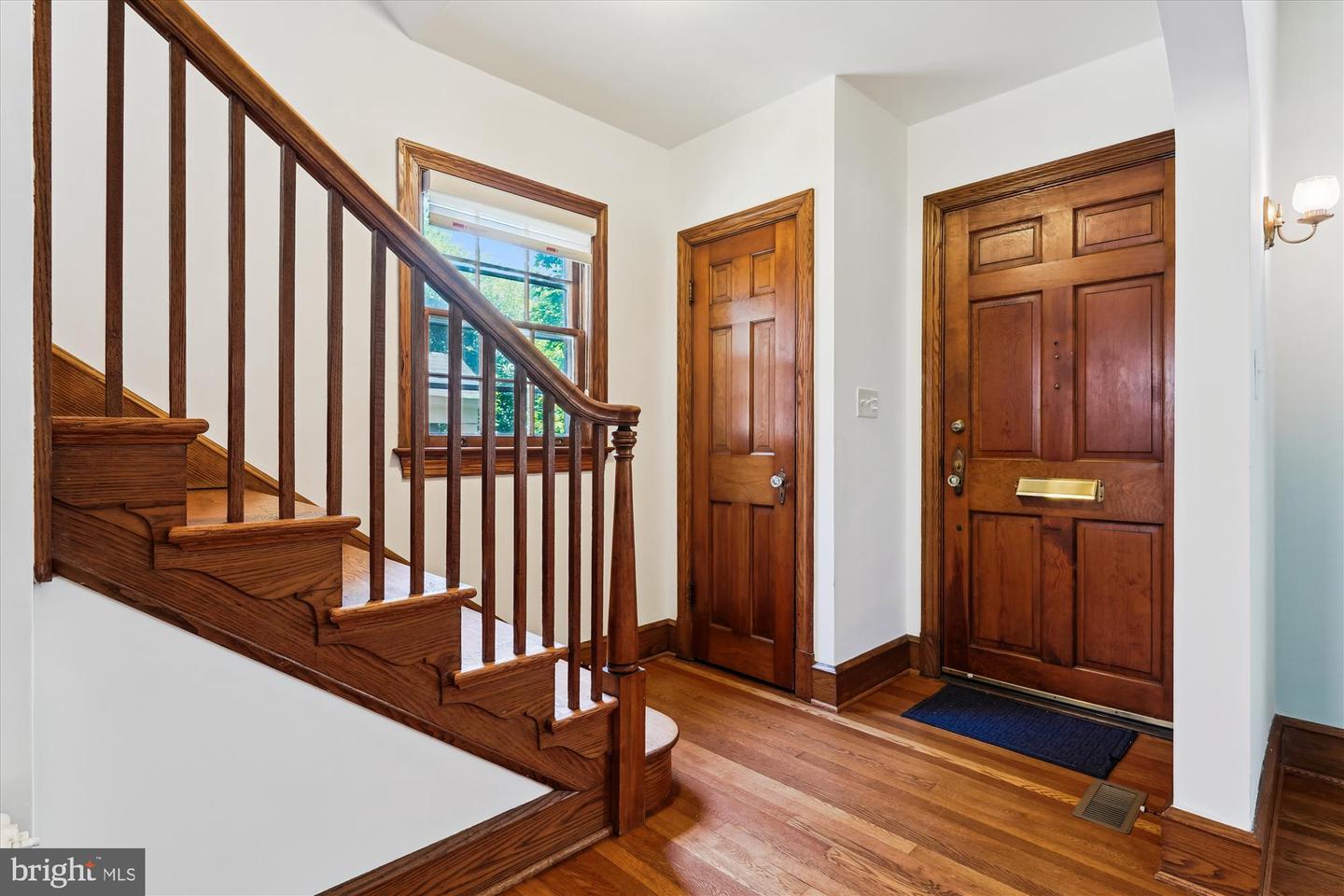 133 N HIGHLAND ST N, ARLINGTON, Virginia 22201, 4 Bedrooms Bedrooms, ,2 BathroomsBathrooms,Residential,For sale,133 N HIGHLAND ST N,VAAR2059456 MLS # VAAR2059456