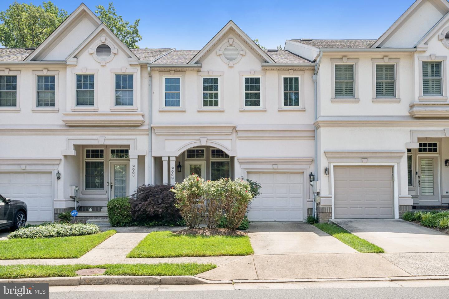 2009 MAGARITY CT, FALLS CHURCH, Virginia 22043, 4 Bedrooms Bedrooms, ,3 BathroomsBathrooms,Residential,For sale,2009 MAGARITY CT,VAFX2248806 MLS # VAFX2248806