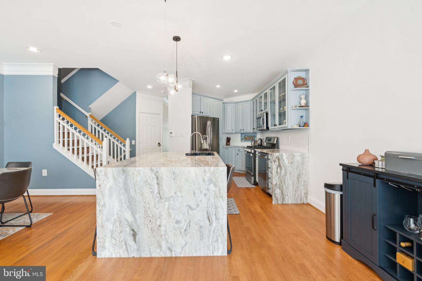 2009 MAGARITY CT, FALLS CHURCH, Virginia 22043, 4 Bedrooms Bedrooms, ,3 BathroomsBathrooms,Residential,For sale,2009 MAGARITY CT,VAFX2248806 MLS # VAFX2248806